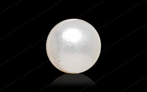 Pearl (Moti) – 5.05 Carat / 5.6 Ratti [GM09673]