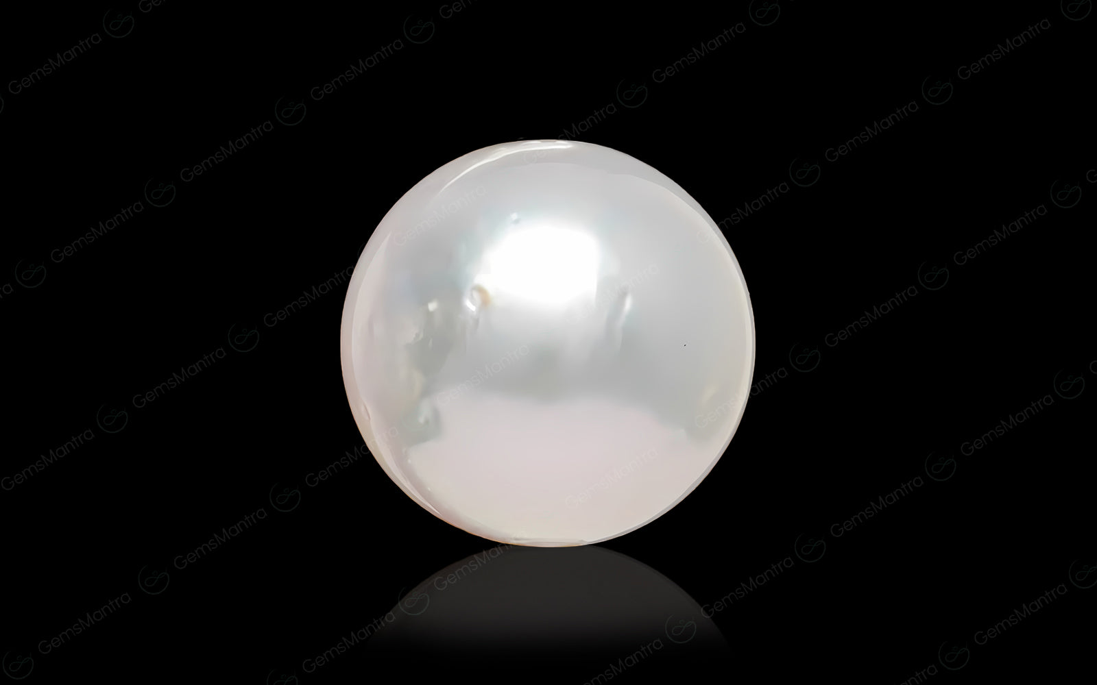 Pearl - 4.9 Carats