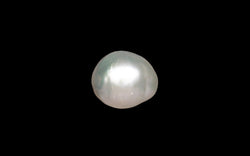 Moon (Chandra) Gemstones — Pearl & Moonstone