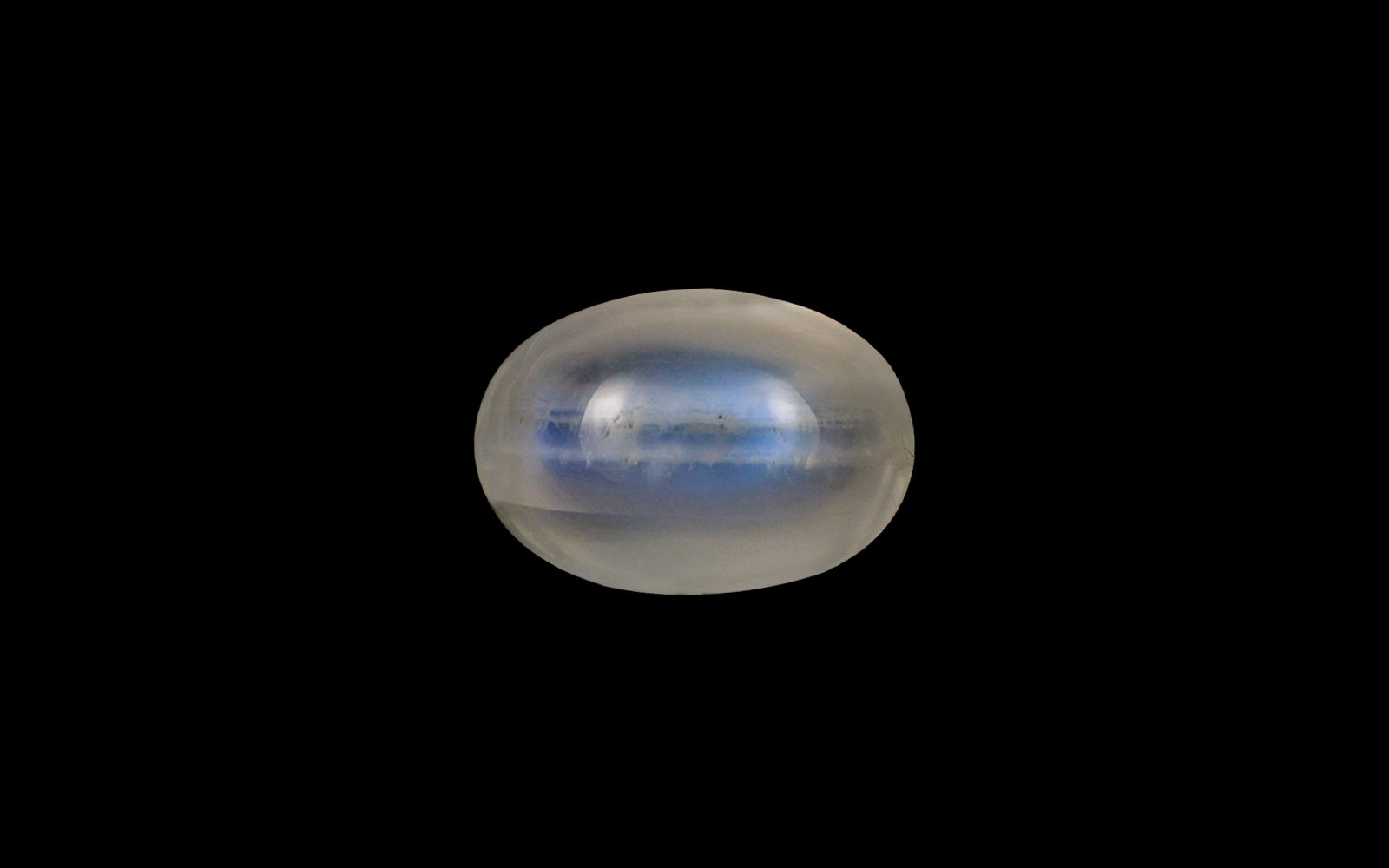 Moonstone - 6.33 Carats