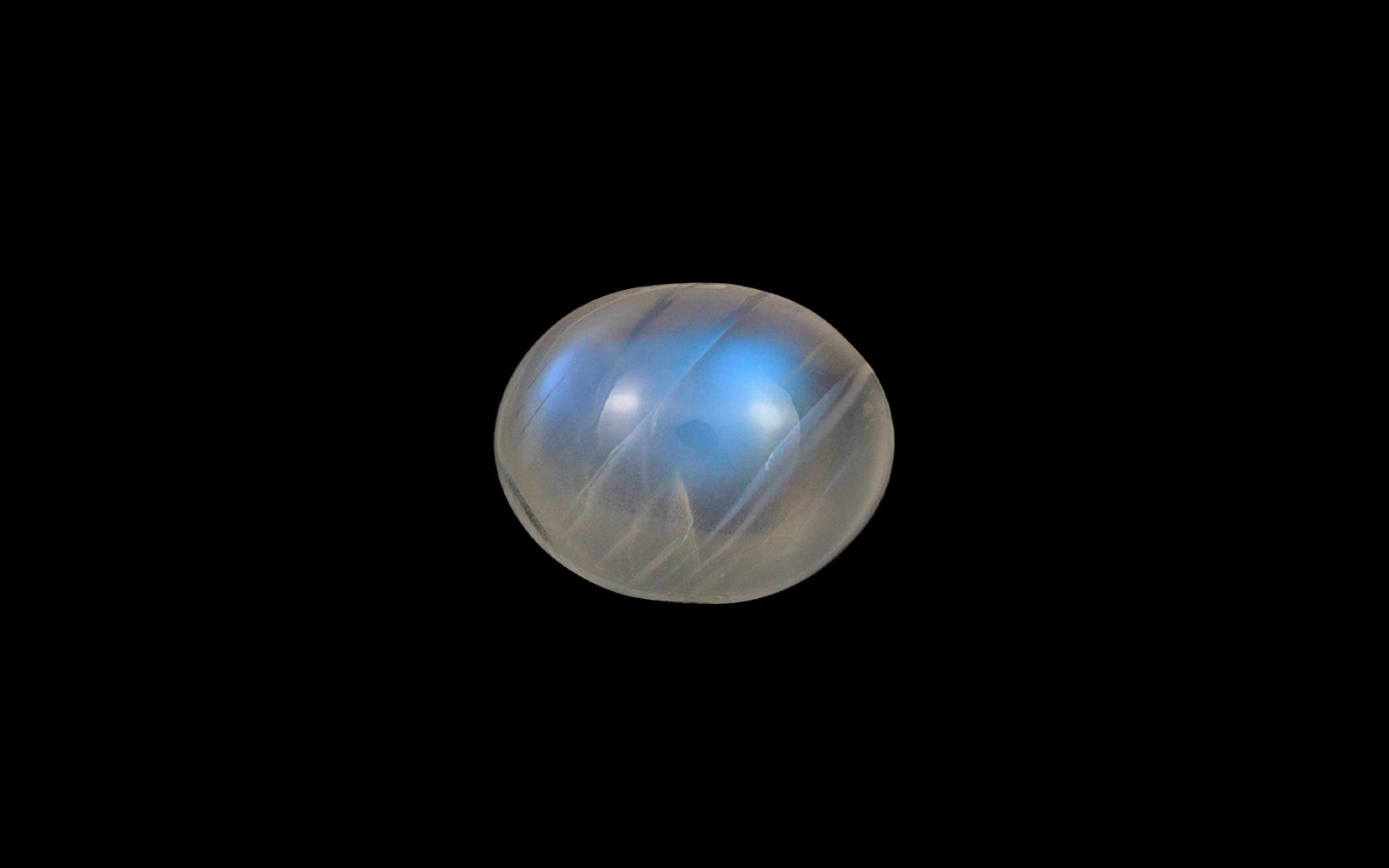 Moonstone - 5.85 Carats