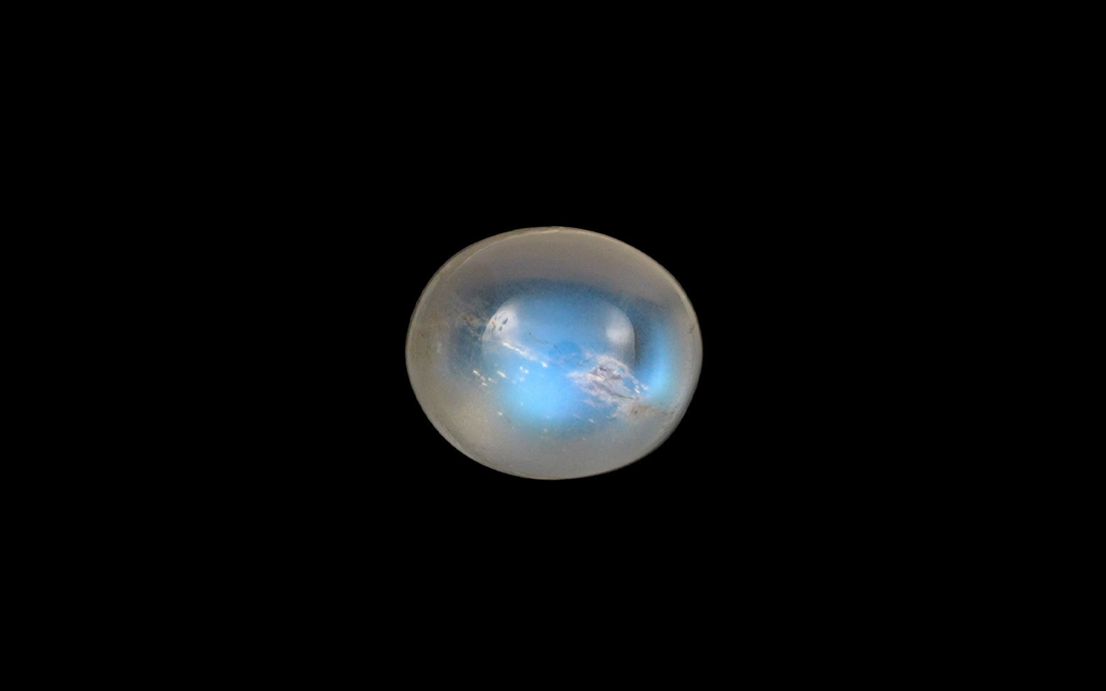 Moonstone - 4.83 Carats