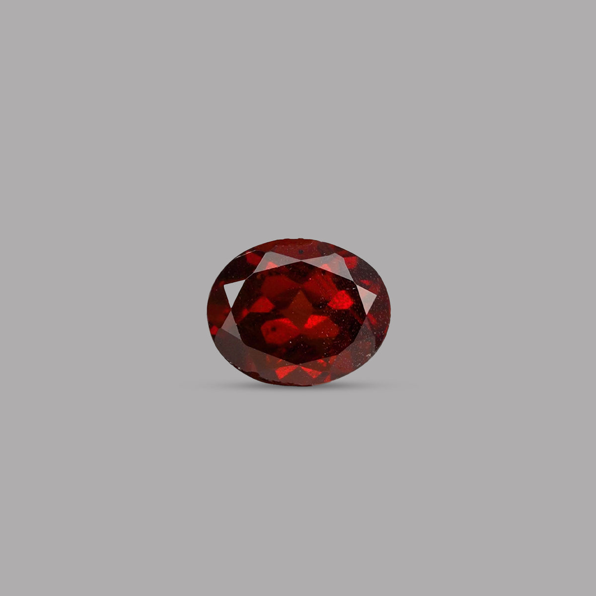 Red Garnet – 4.19 Carat / 4.6 Ratti [GM09889]