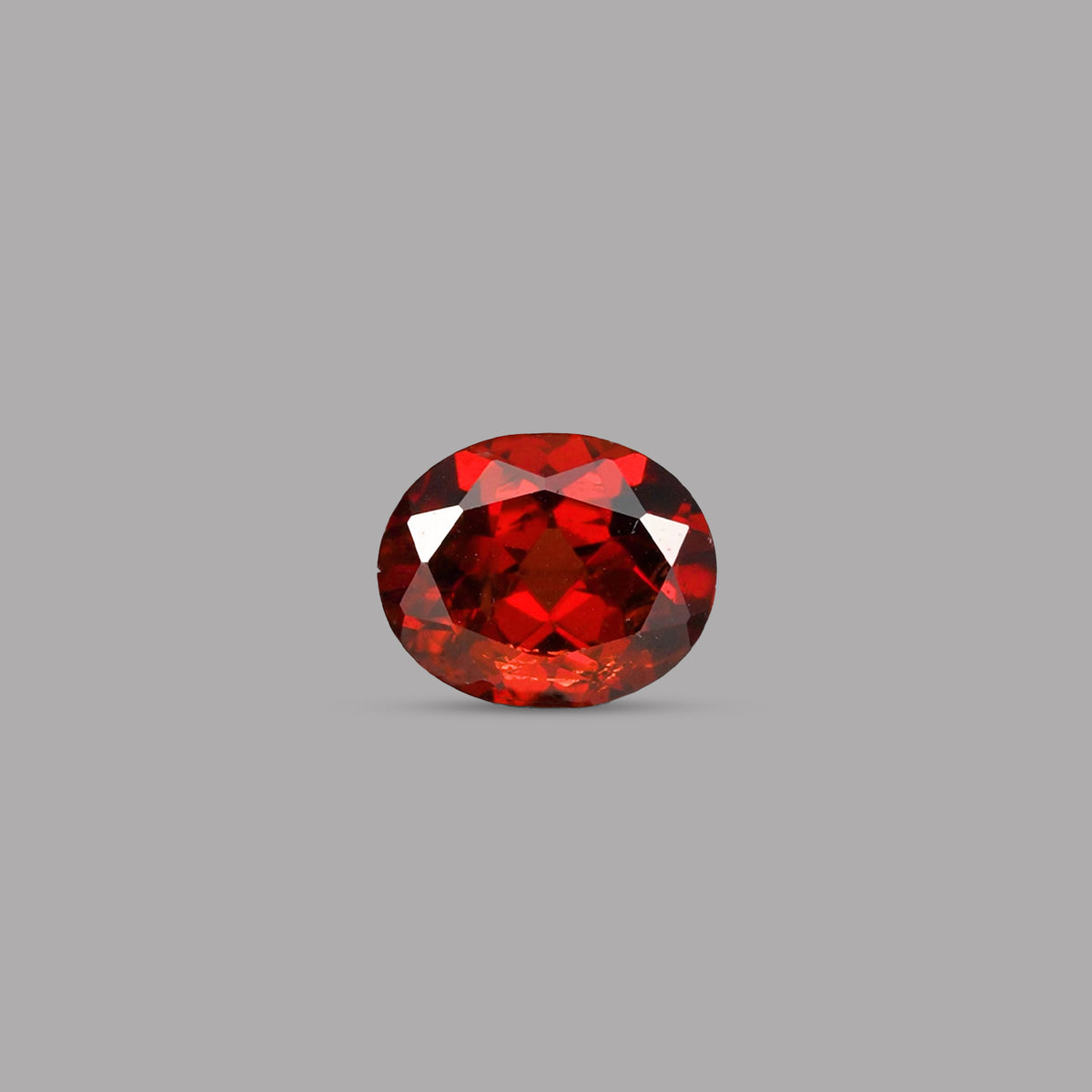Red Garnet – 4.32 Carat / 4.8 Ratti [GM09894]