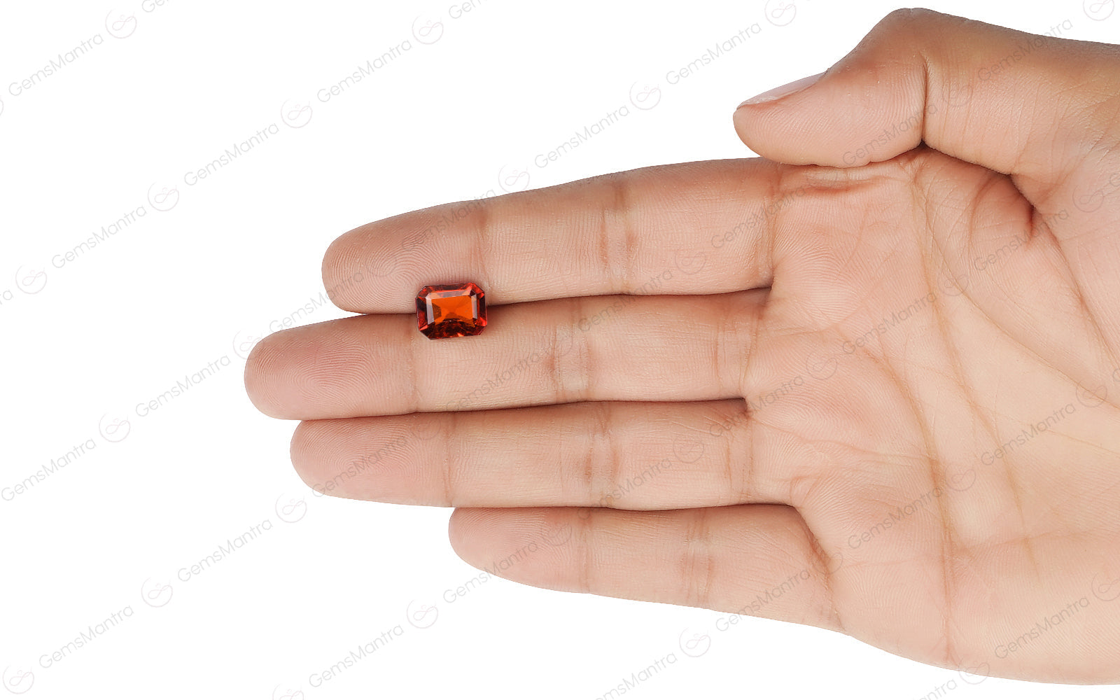 Gomed - 5.815 Carats