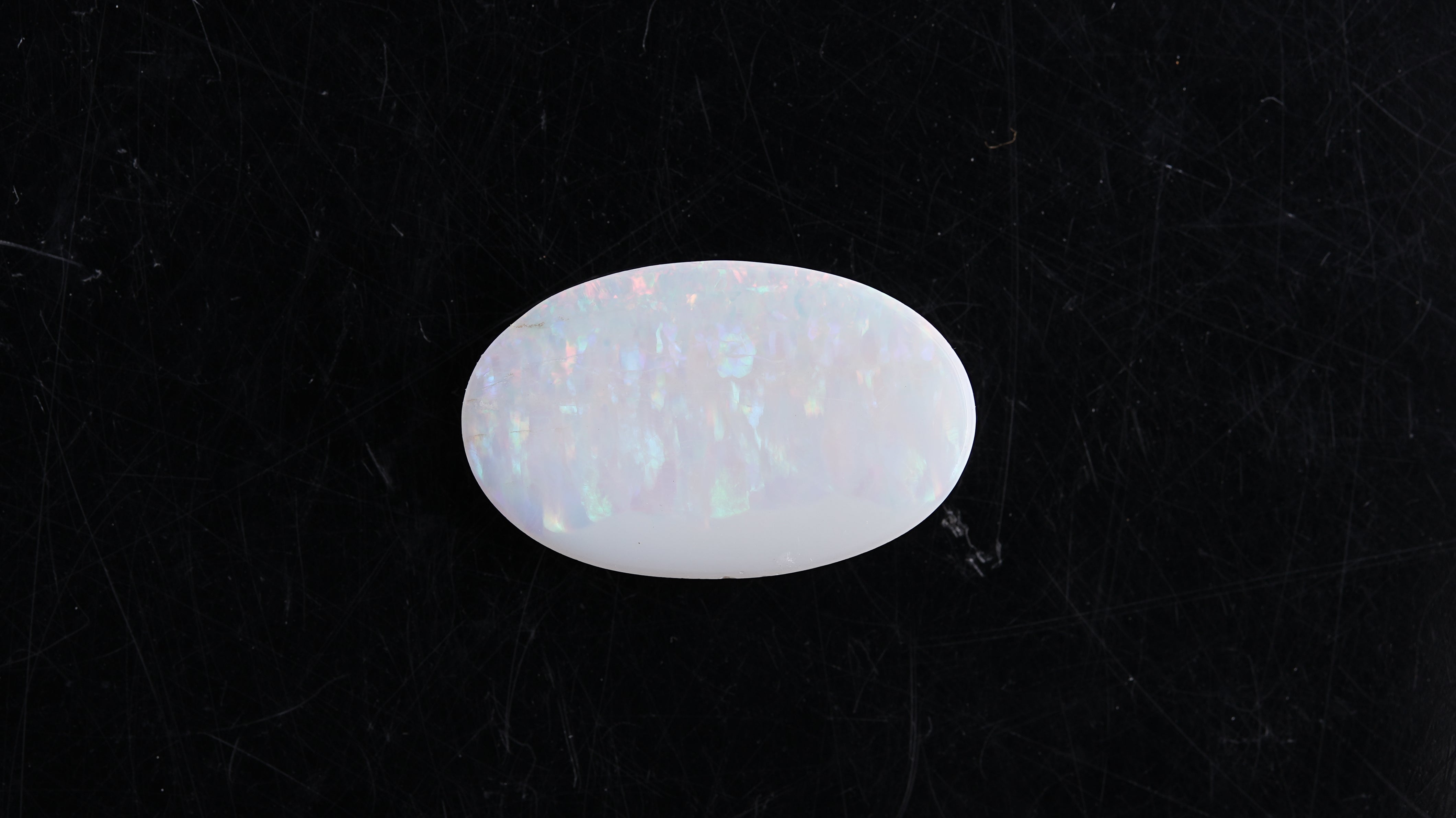 Opal with Fire - 3.97 carats(4.37 ratti)