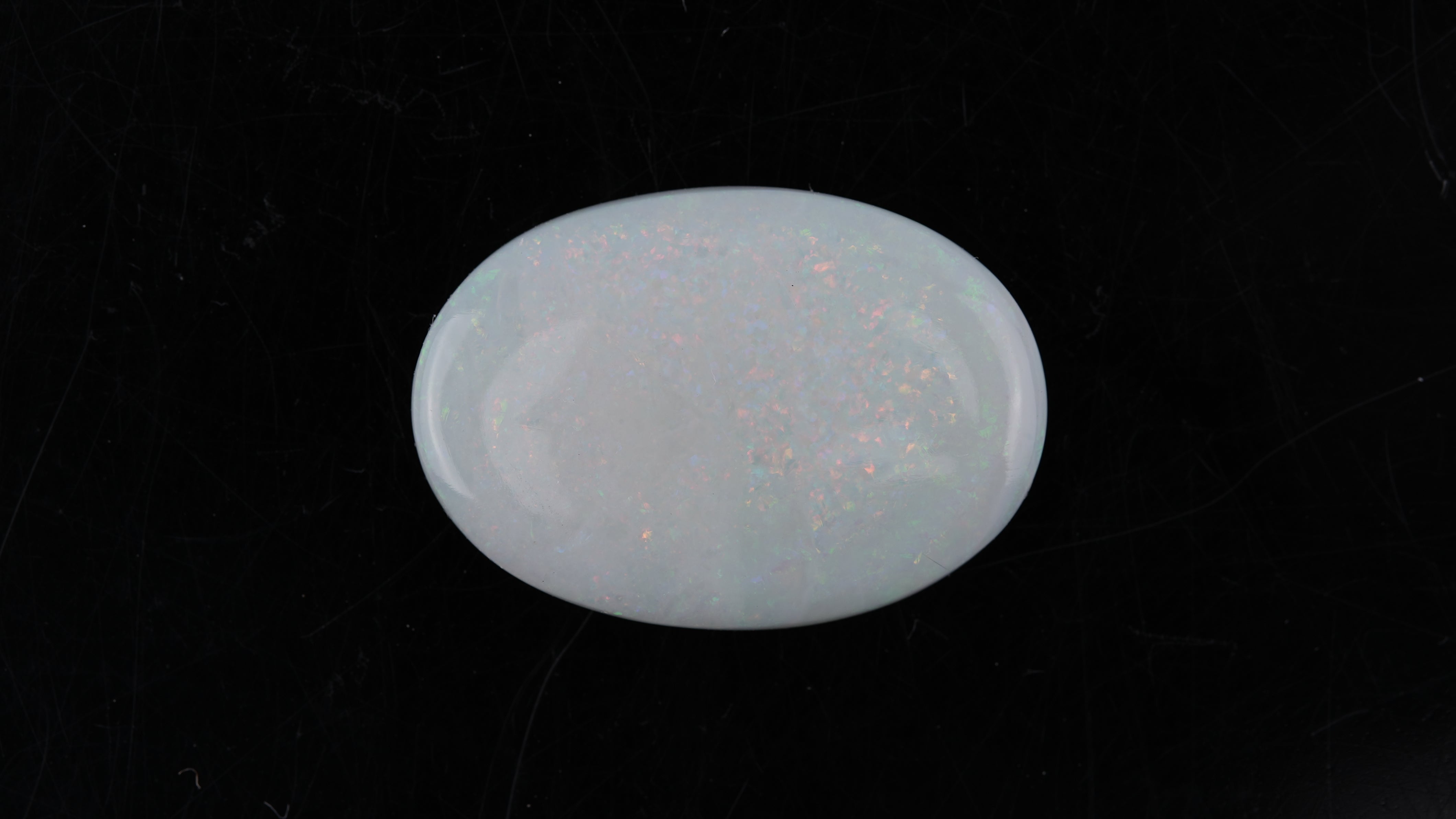 Opal with Fire - 8.51carats(9.36 ratti)