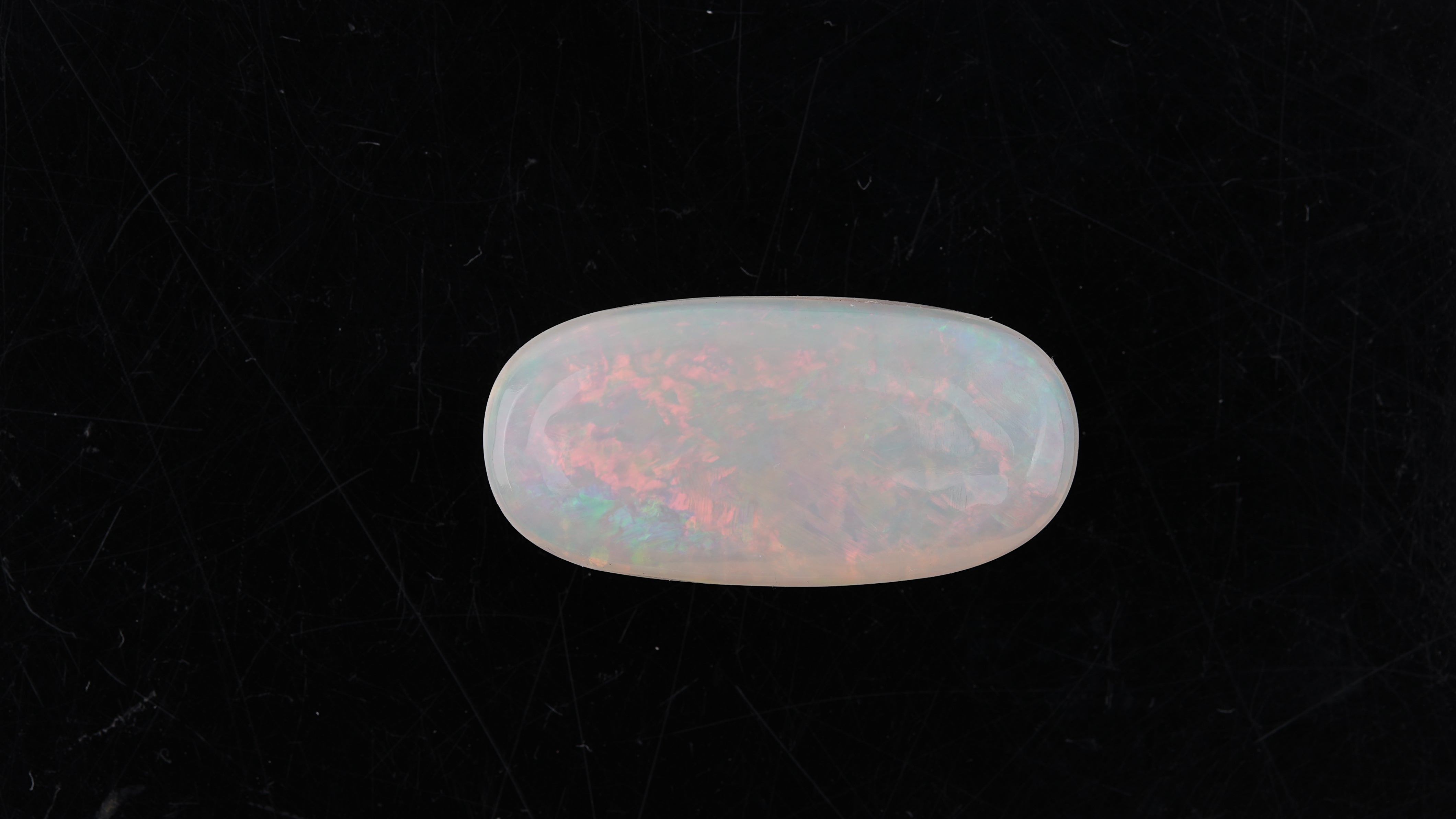 Opal with Fire - 7.03 carats(7.73 ratti)