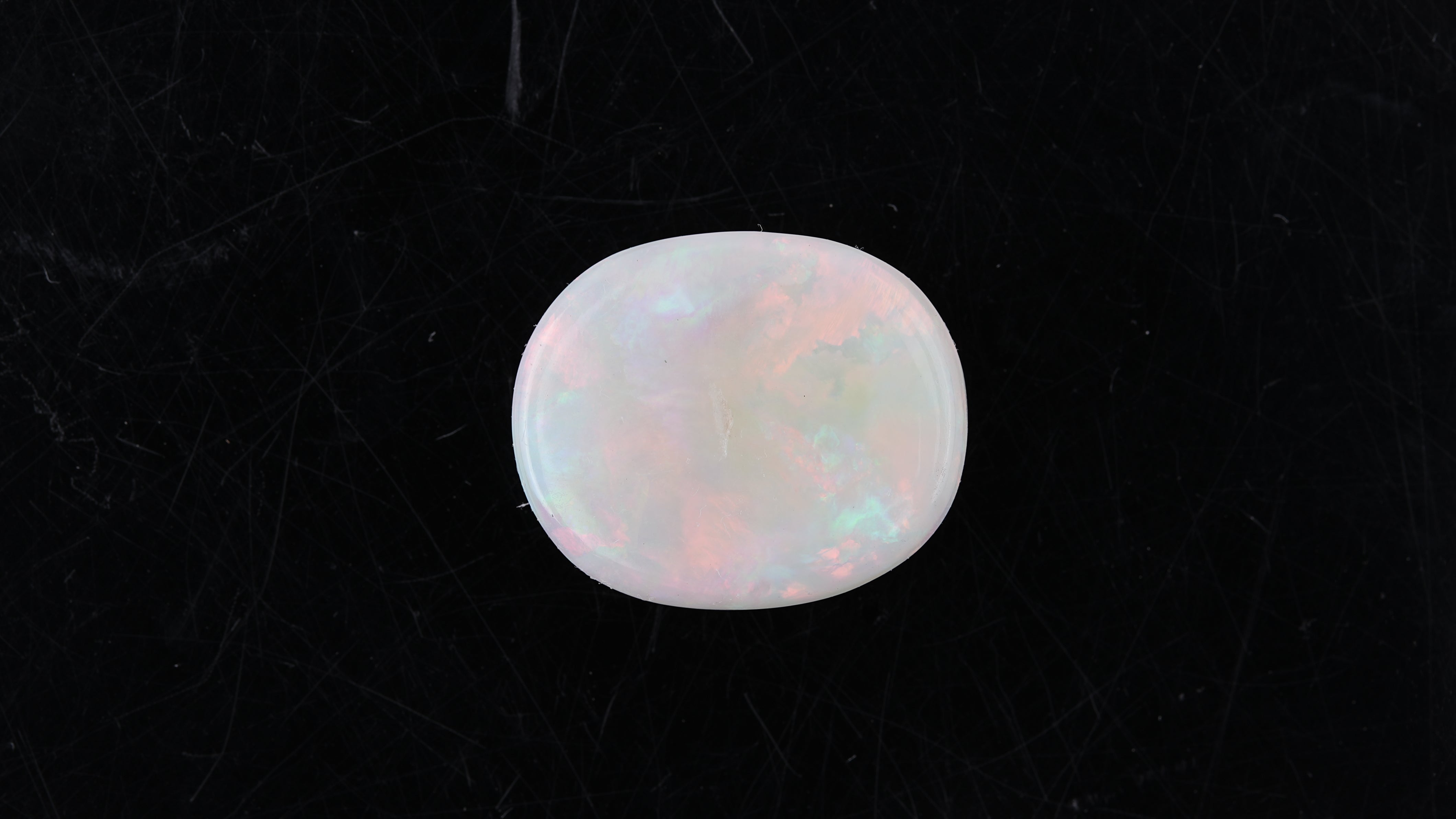 Opal with Fire - 5.92 carats(6.51 ratti)