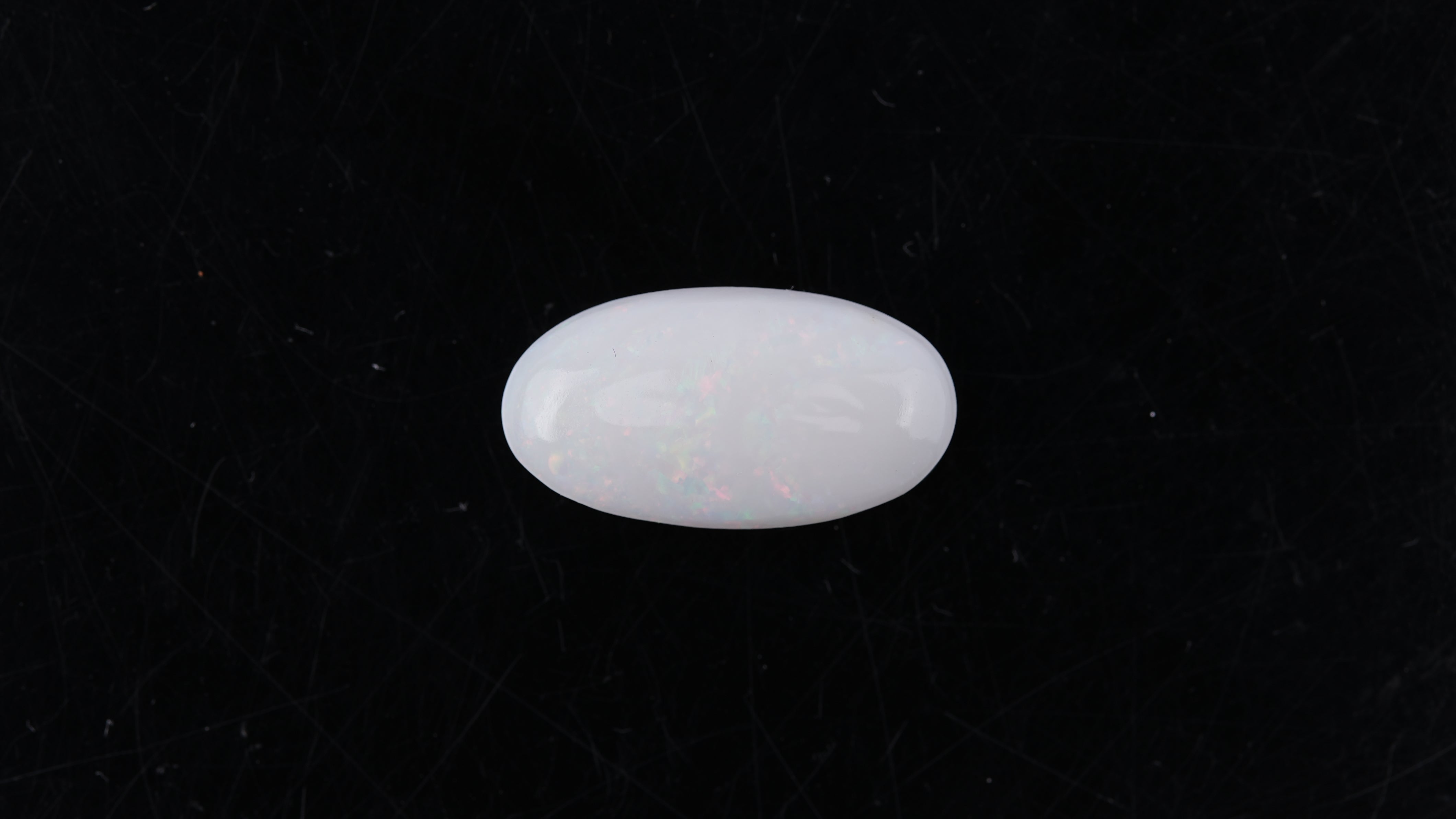 Opal with Fire - 3.92 carats(4.31 ratti)