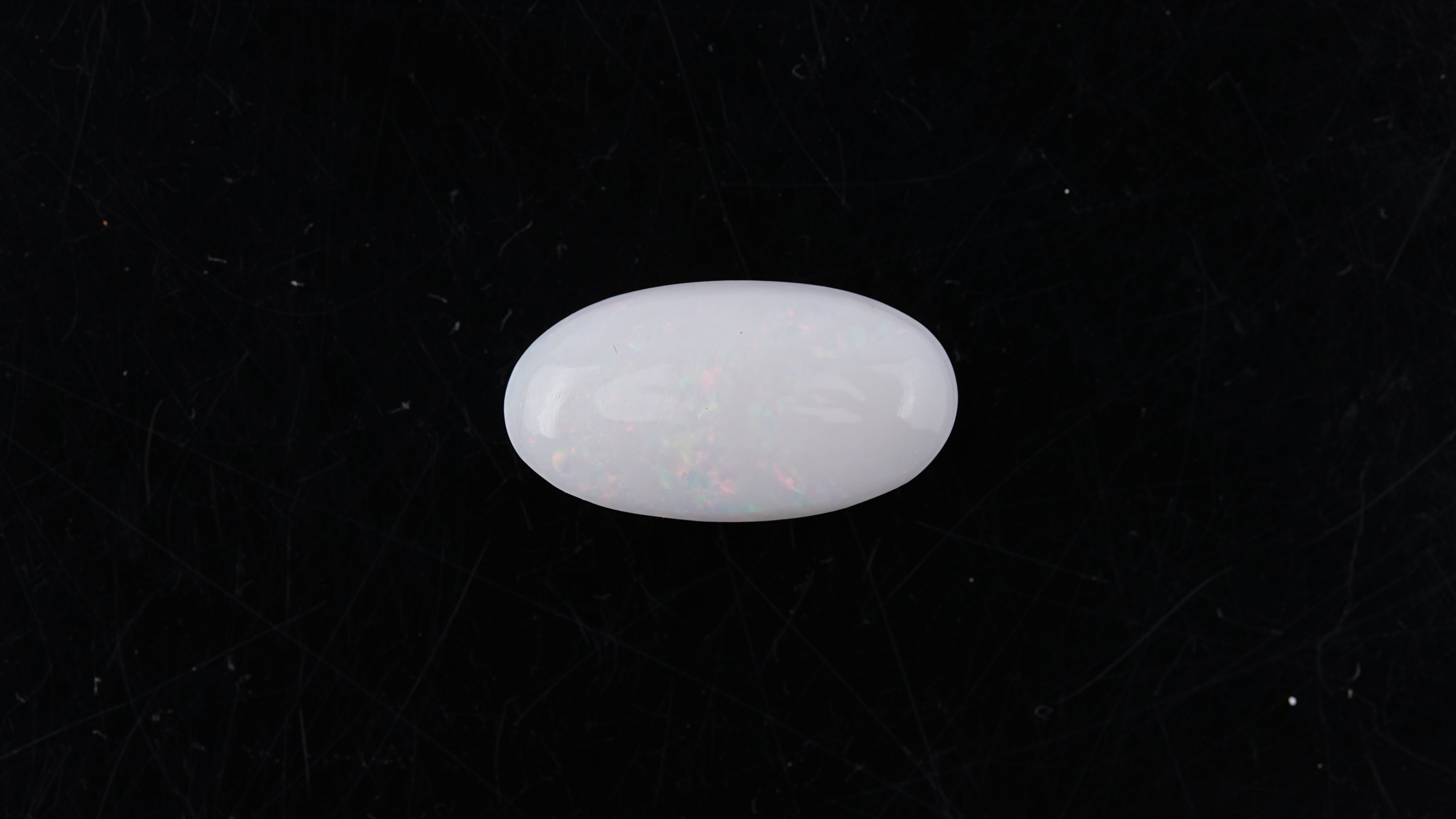 Opal with Fire - 3.92 carats(4.31 ratti)