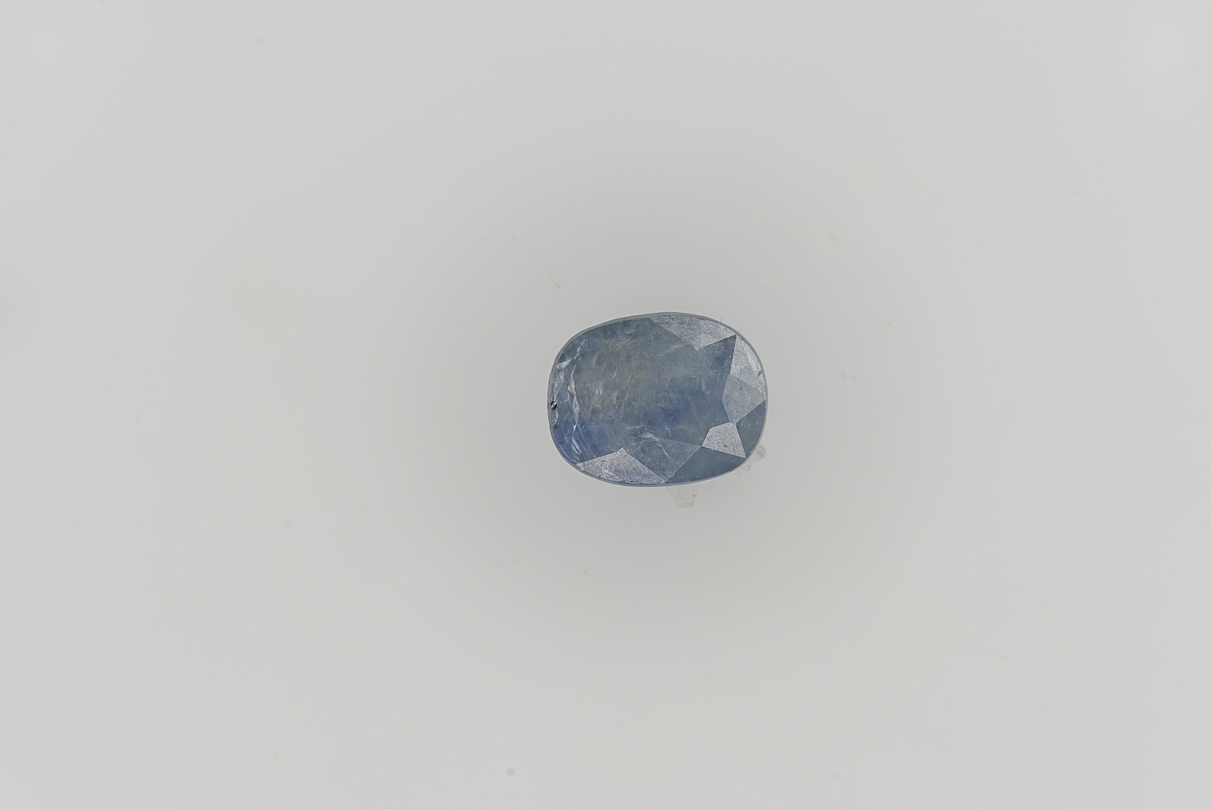 Blue Sapphire - 6.41 Carats  (7.051 Ratti)