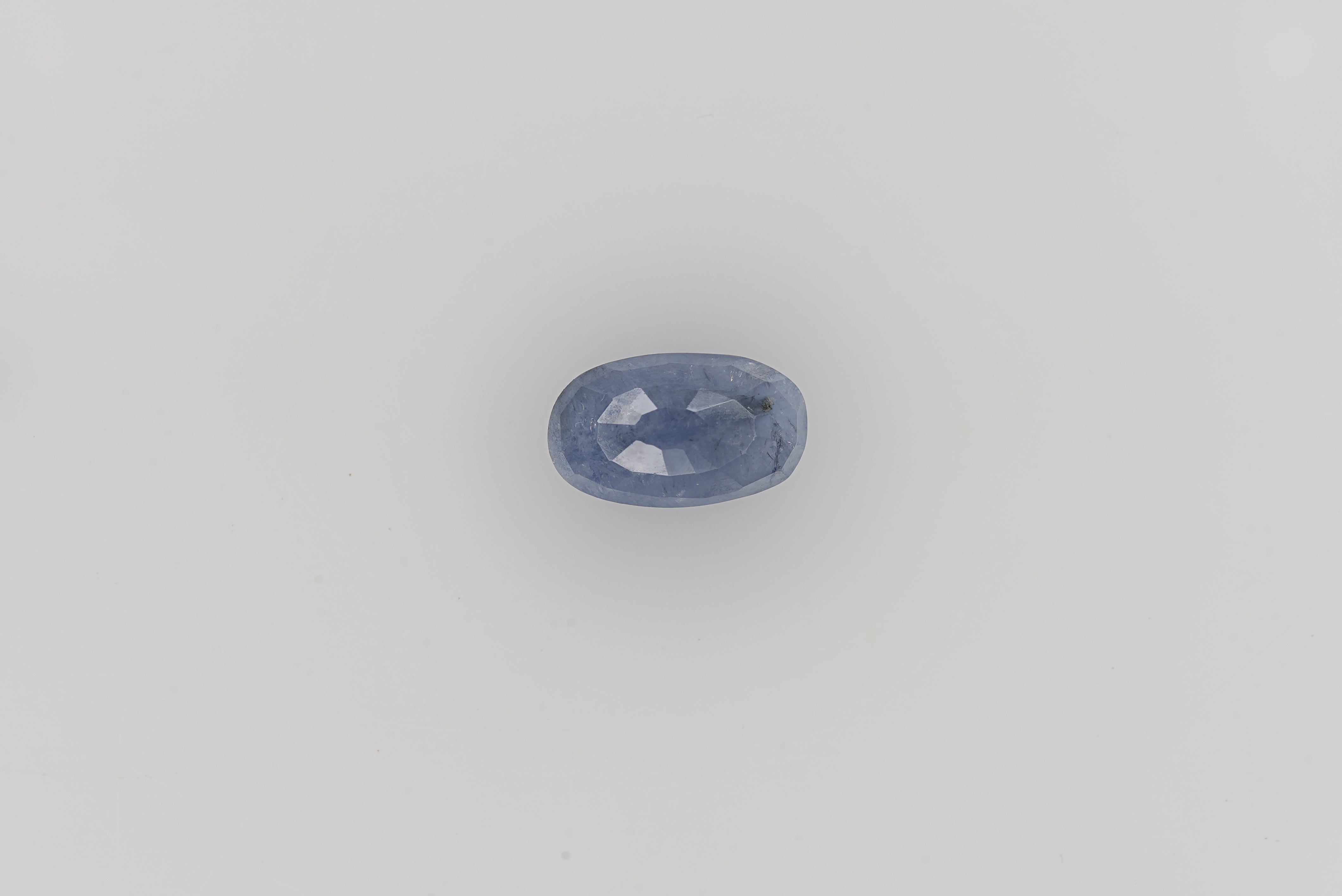 Blue Sapphire - 6.94 Carats  (7.634 Ratti)