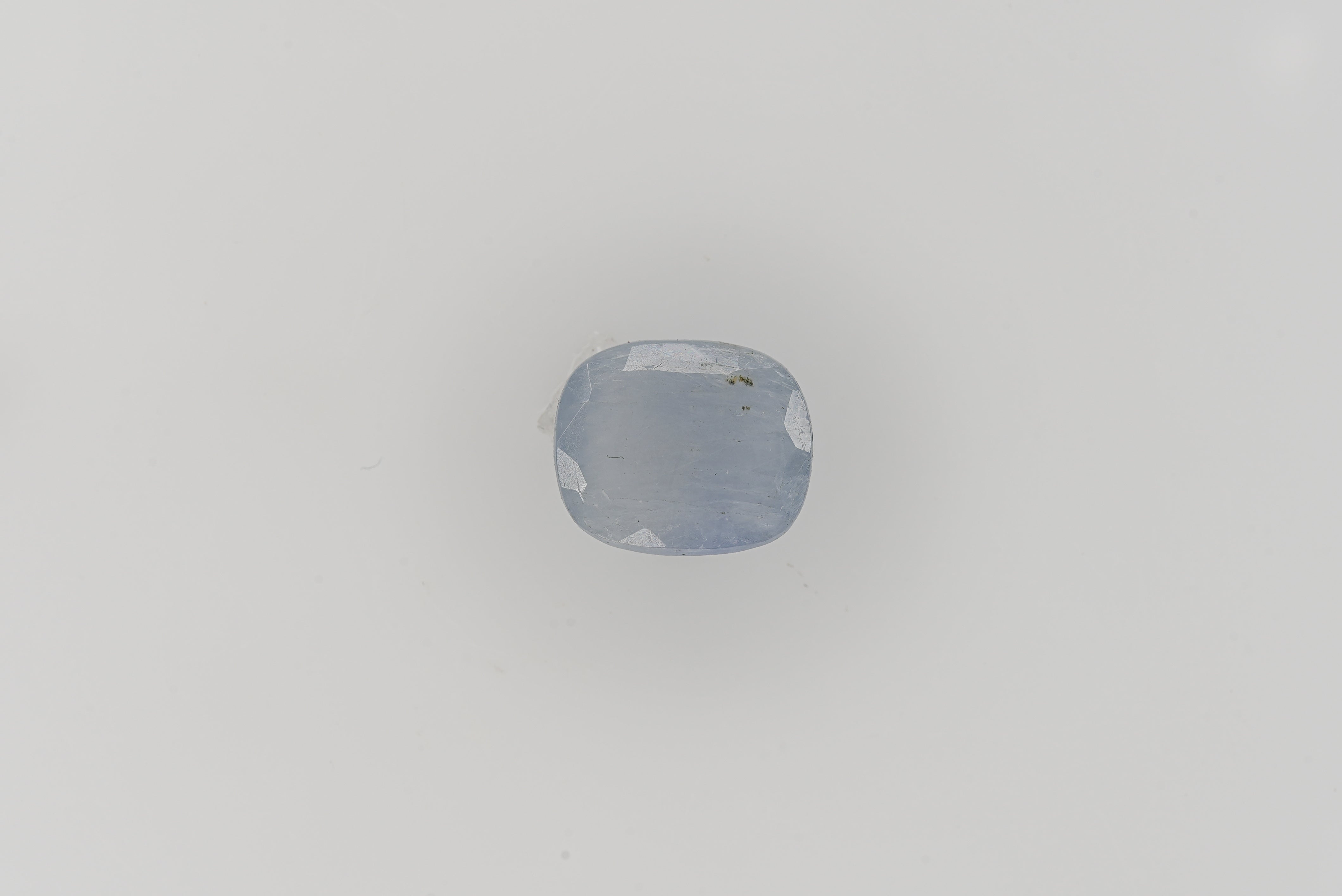 Blue Sapphire - 6.87 Carats  (7.557 Ratti)