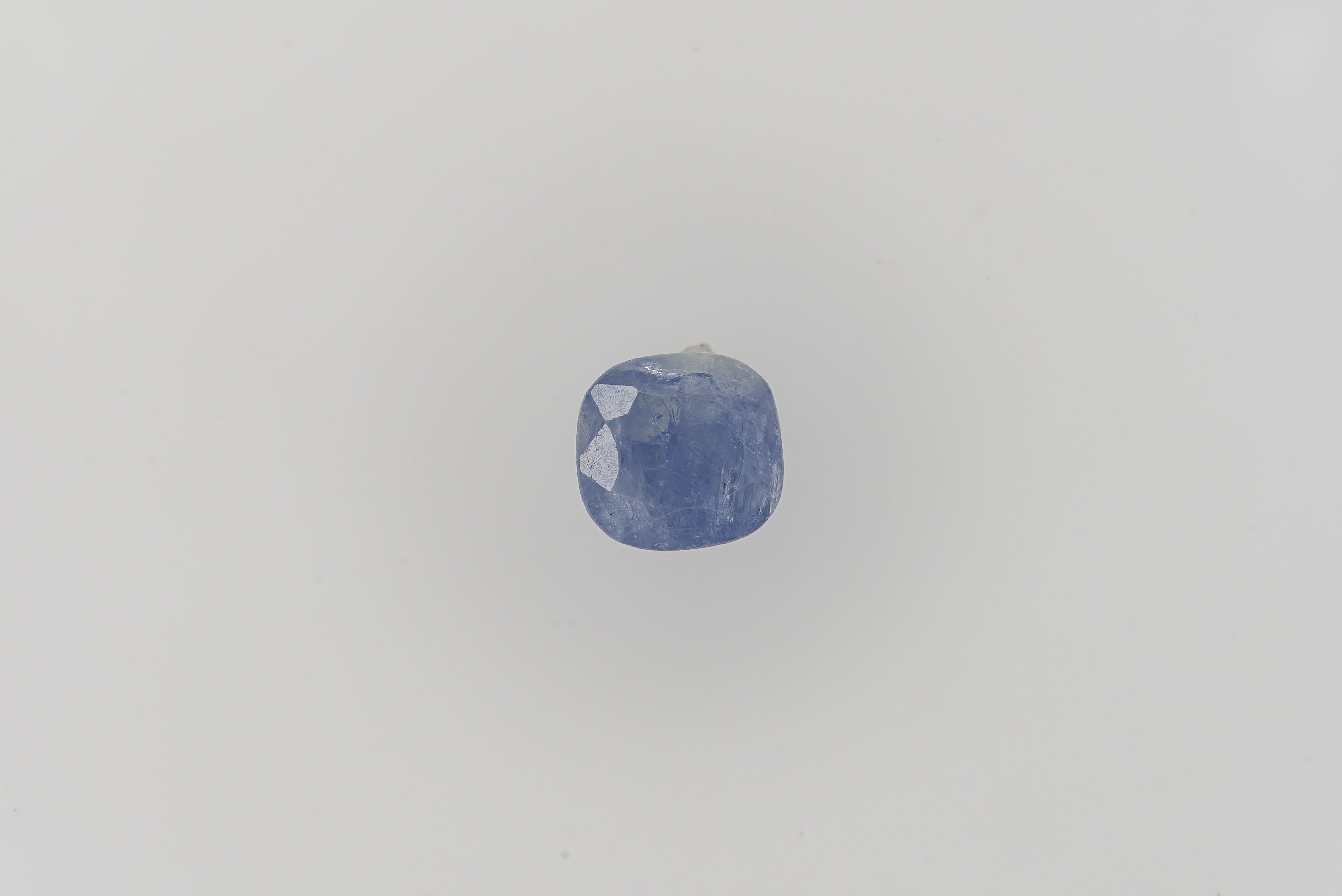 Blue Sapphire - 7.21 Carats  (7.931 Ratti)