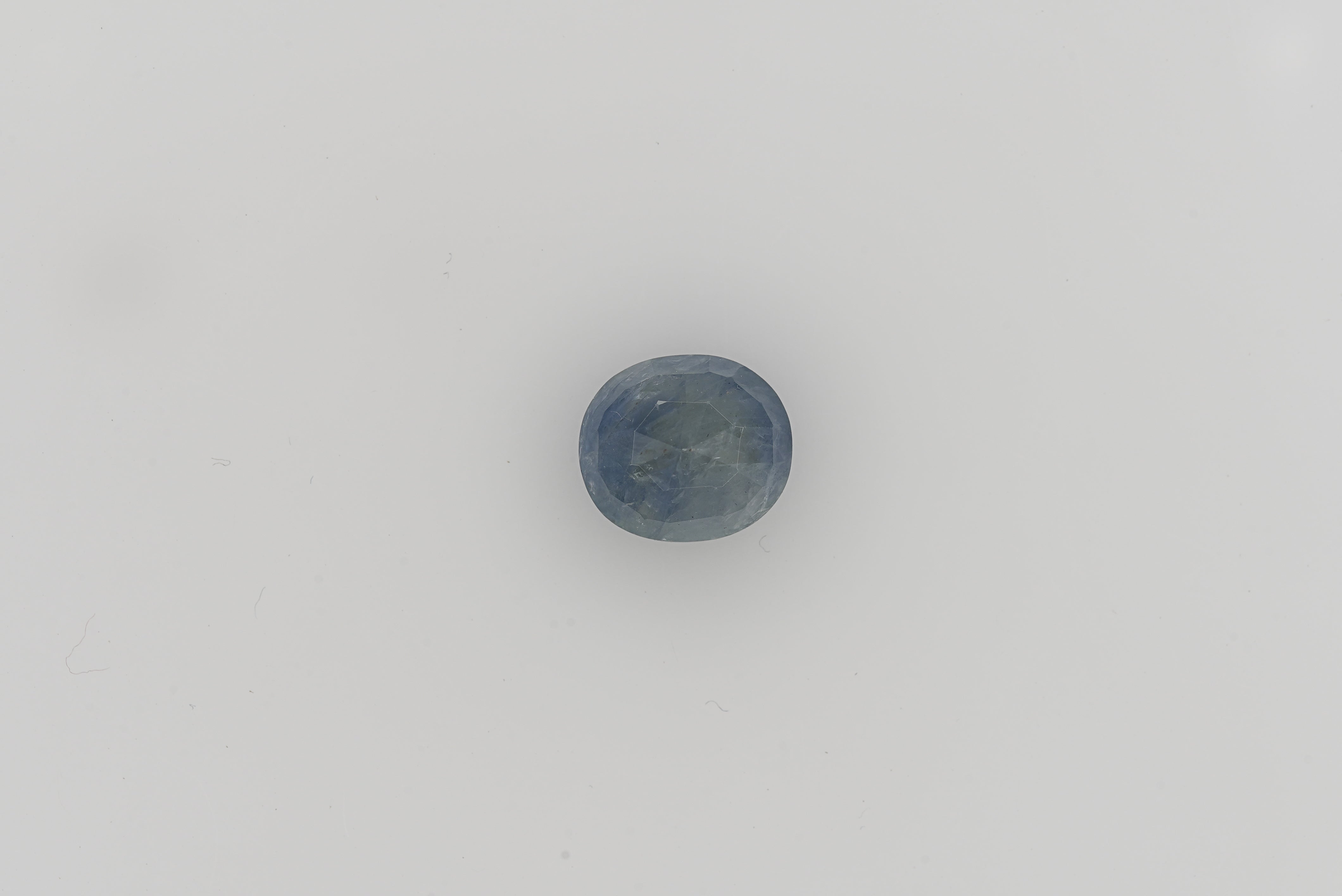 Blue Sapphire - 5.29 Carats  (5.819 Ratti)