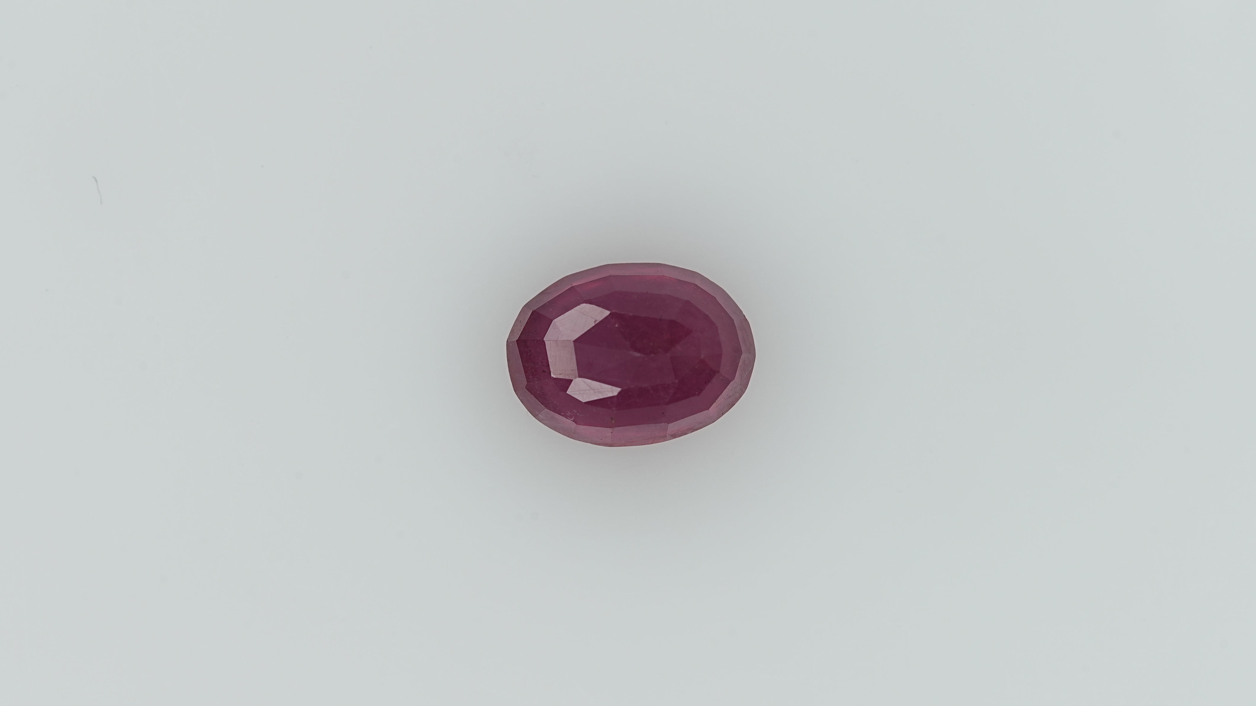 Ruby - 5.95 Carats  (6.545 Ratti)