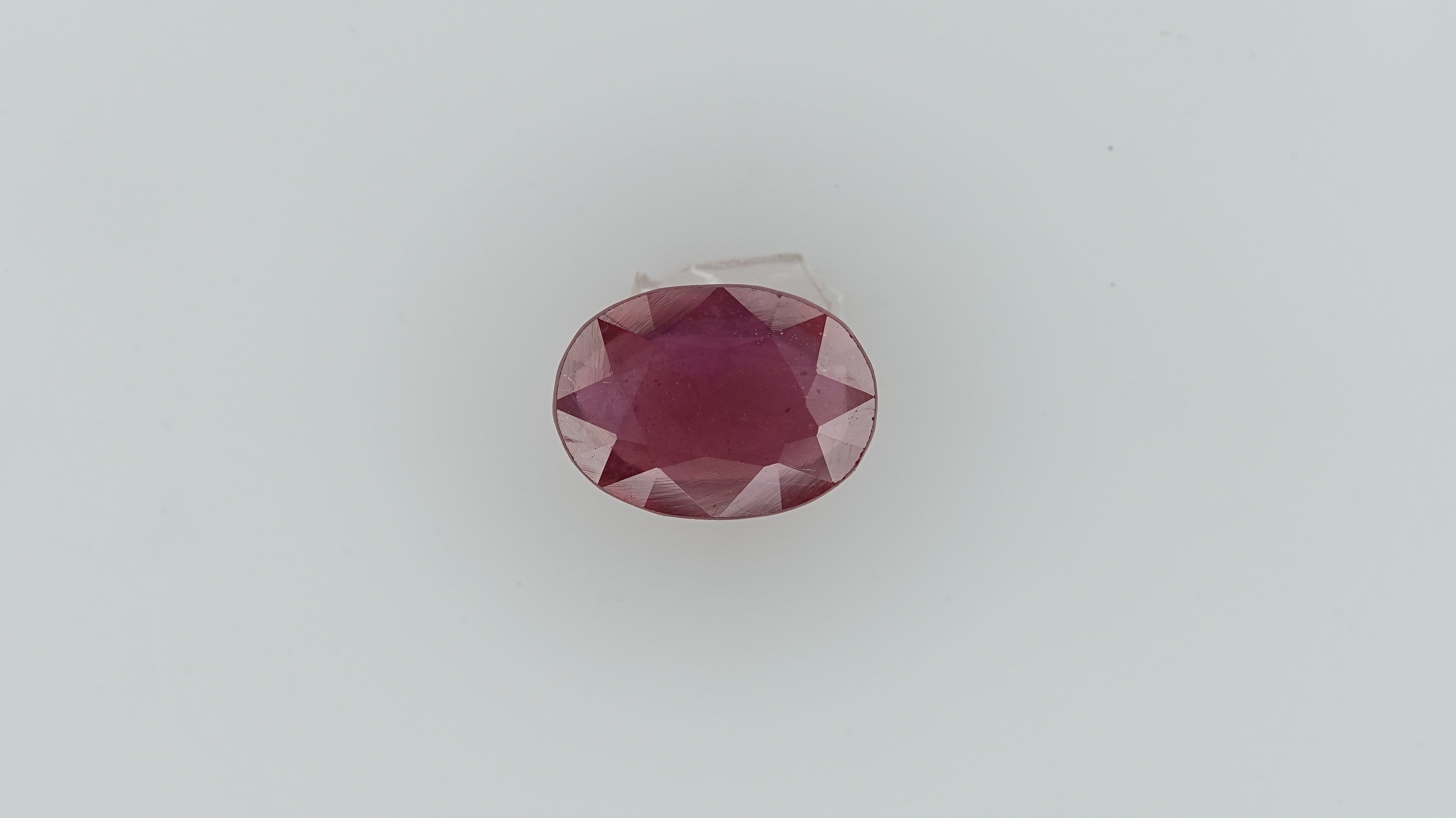 Ruby - 5.72 Carats  (6.292 Ratti)