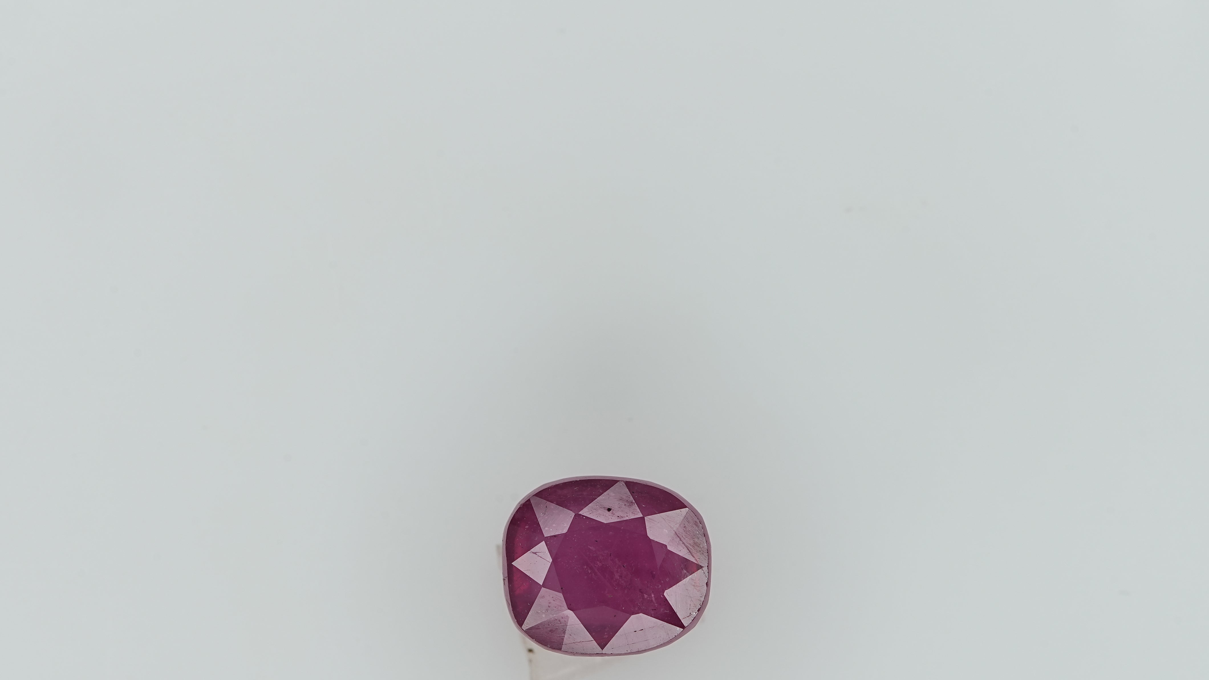 Ruby - 5.79 Carats  (6.369 Ratti)