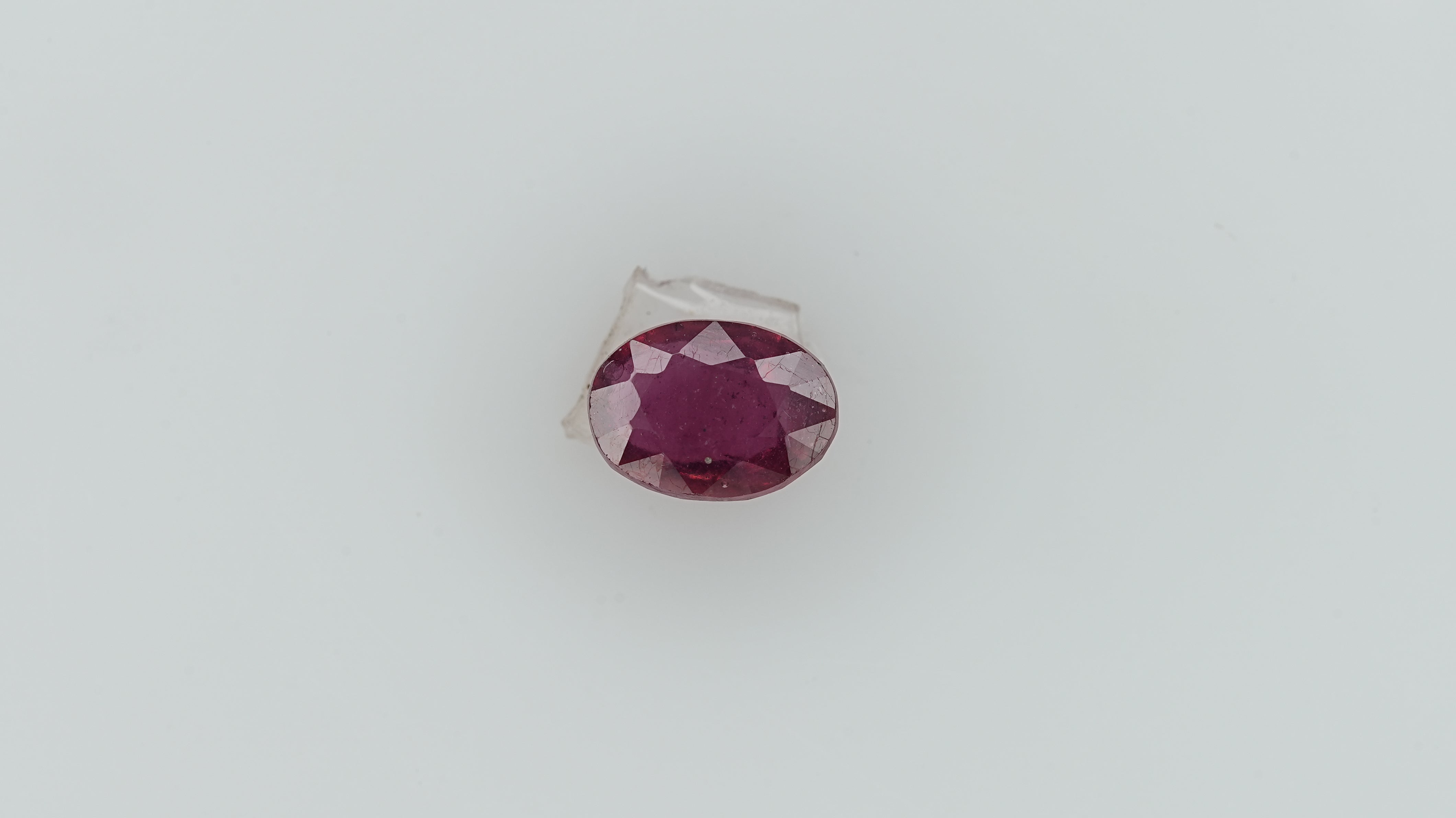 Ruby - 3.85 Carats  (4.235 Ratti)