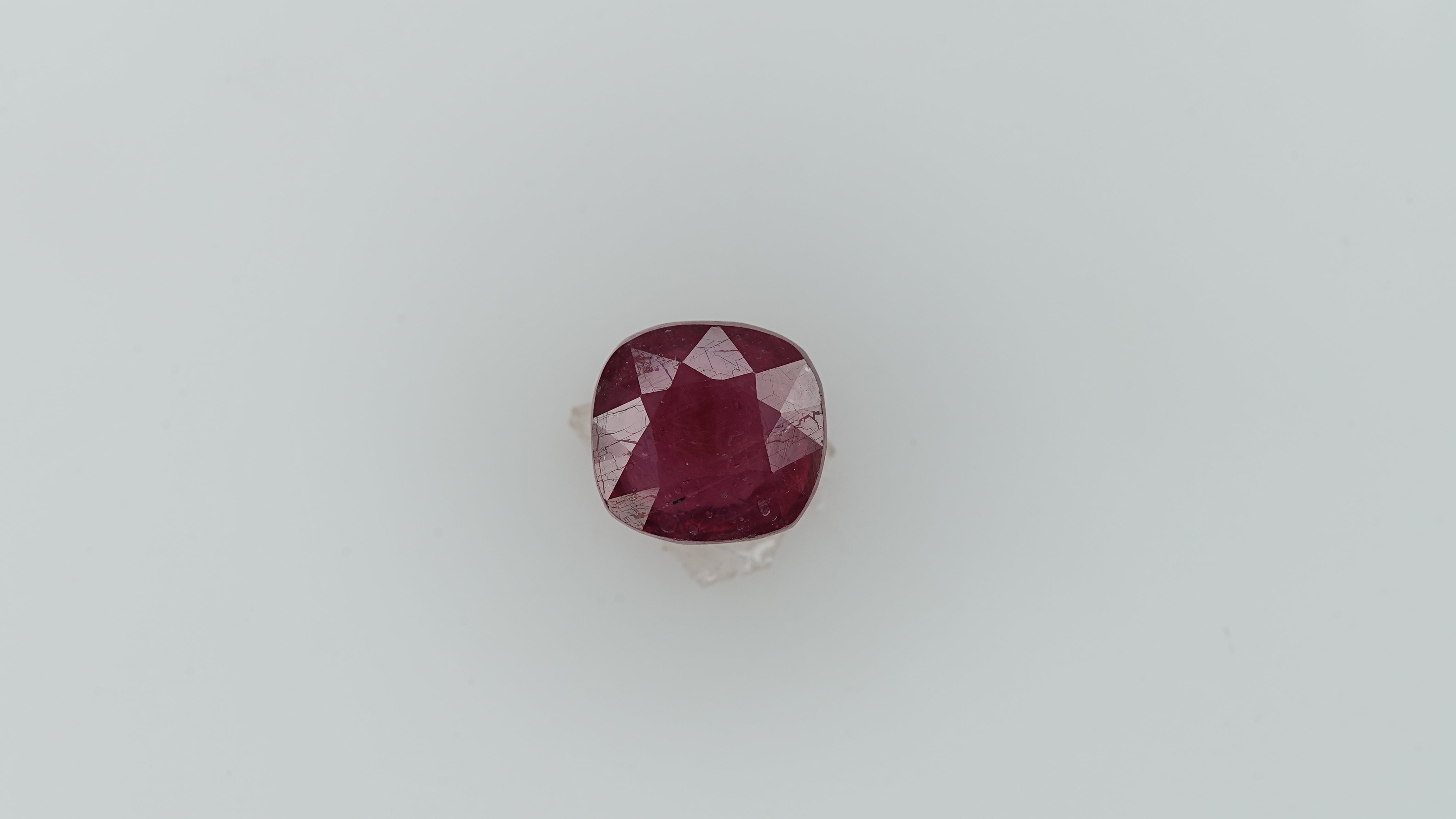 Ruby - 5.3 Carats  (5.83 Ratti)