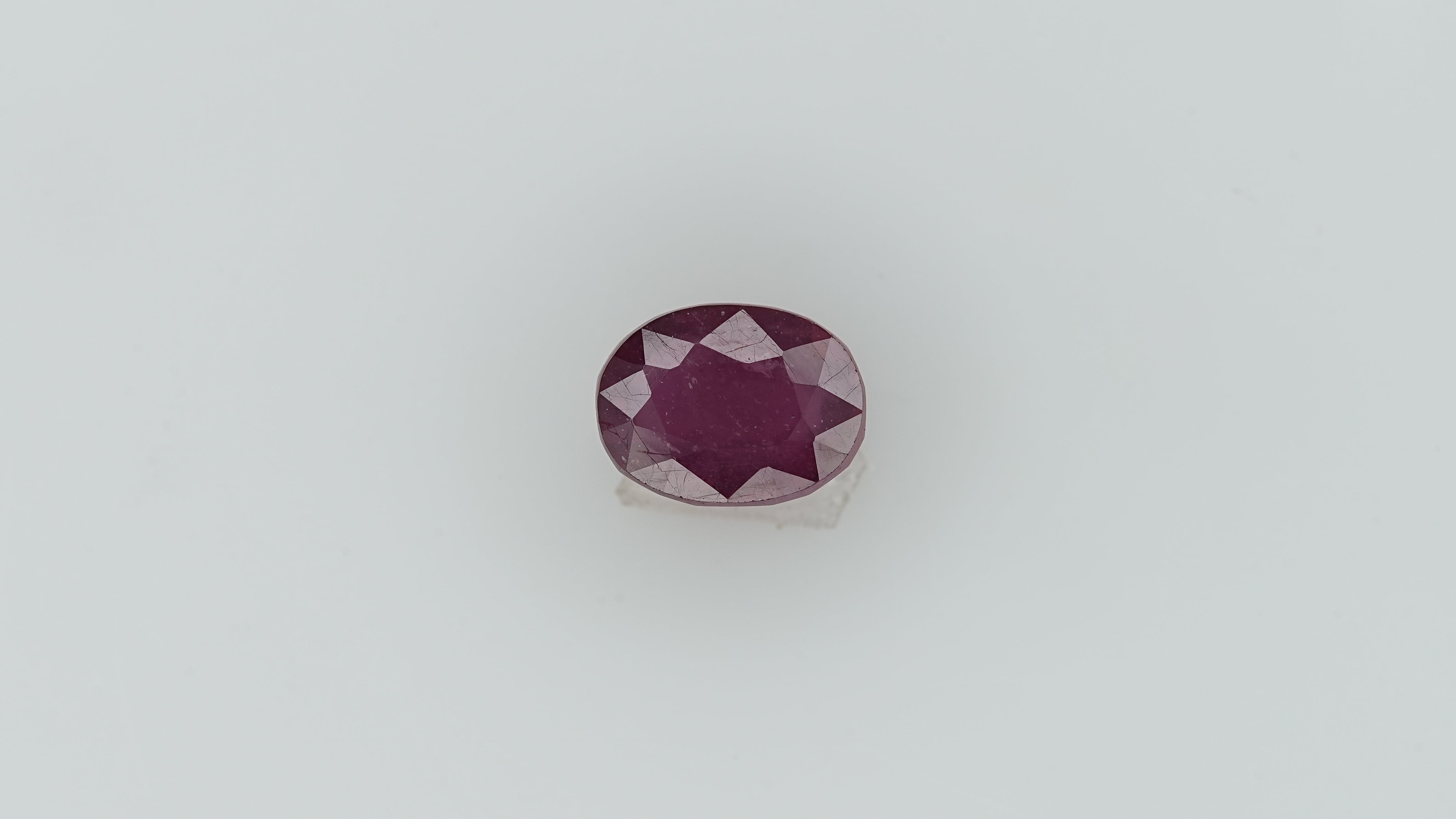 Ruby - 5.24 Carats  (5.764 Ratti)