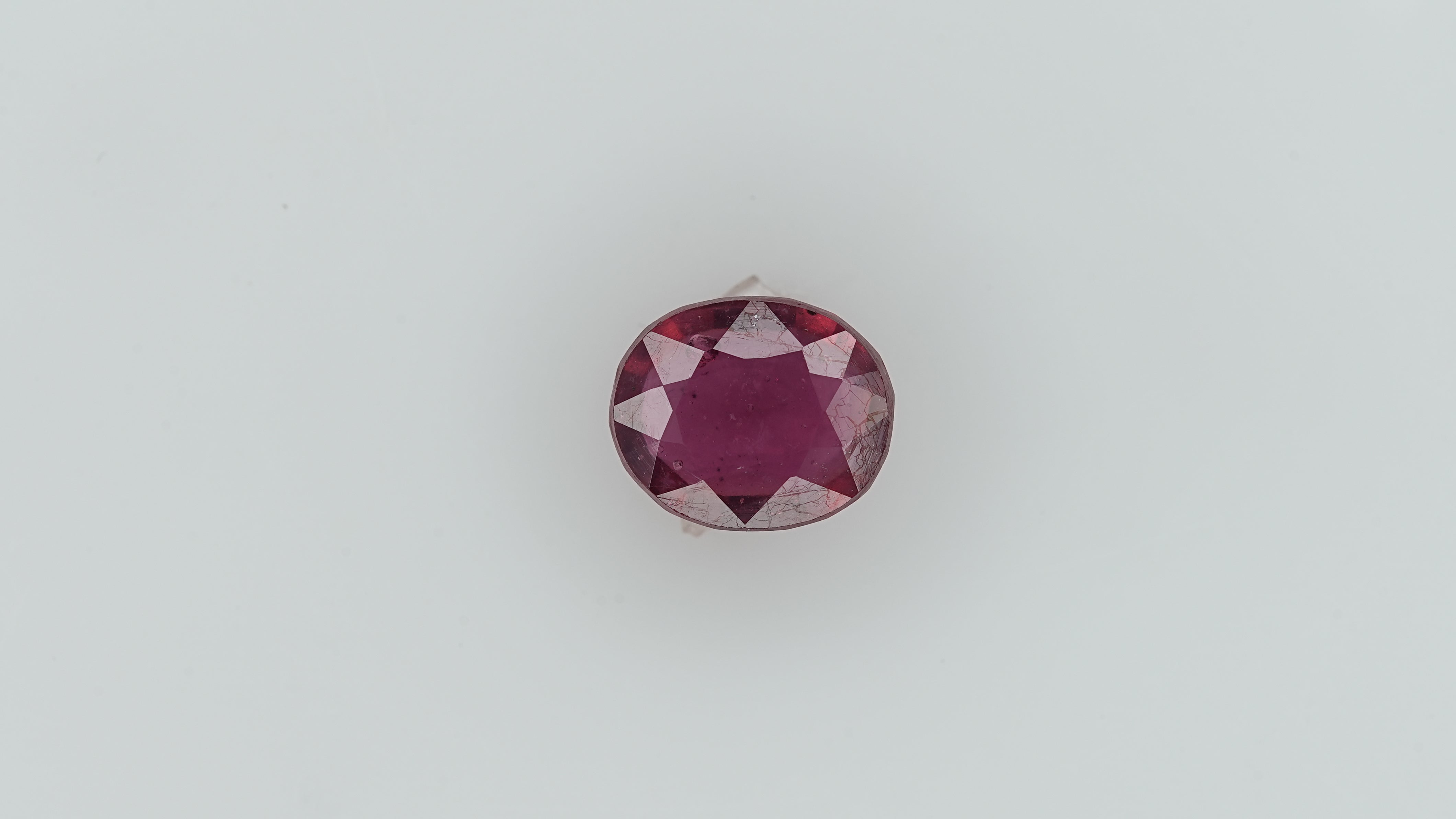 Ruby - 5.85 Carats  (6.435 Ratti)