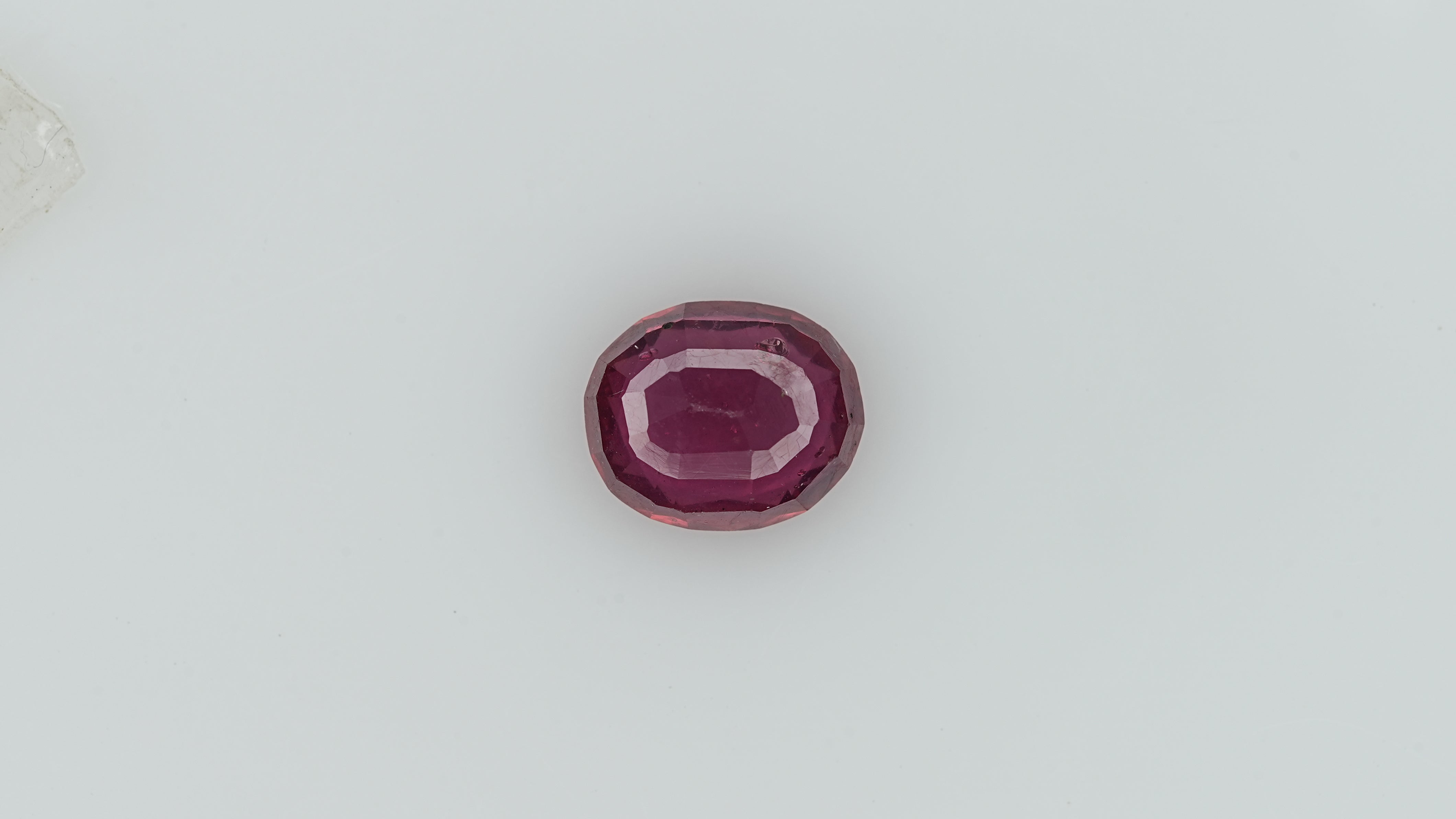 Ruby - 5.85 Carats  (6.435 Ratti)