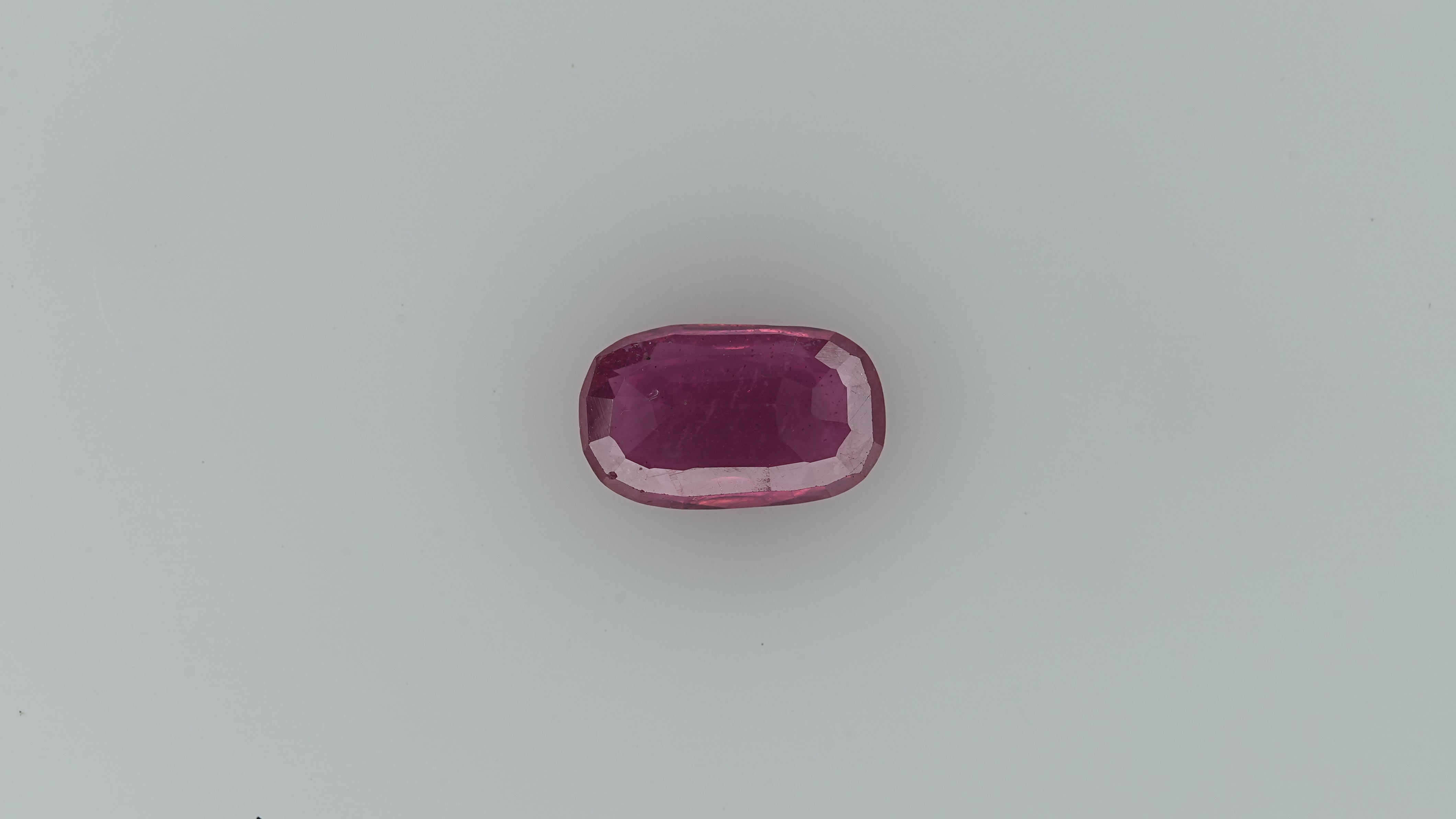 Ruby - 4.27 Carats  (4.697 Ratti)