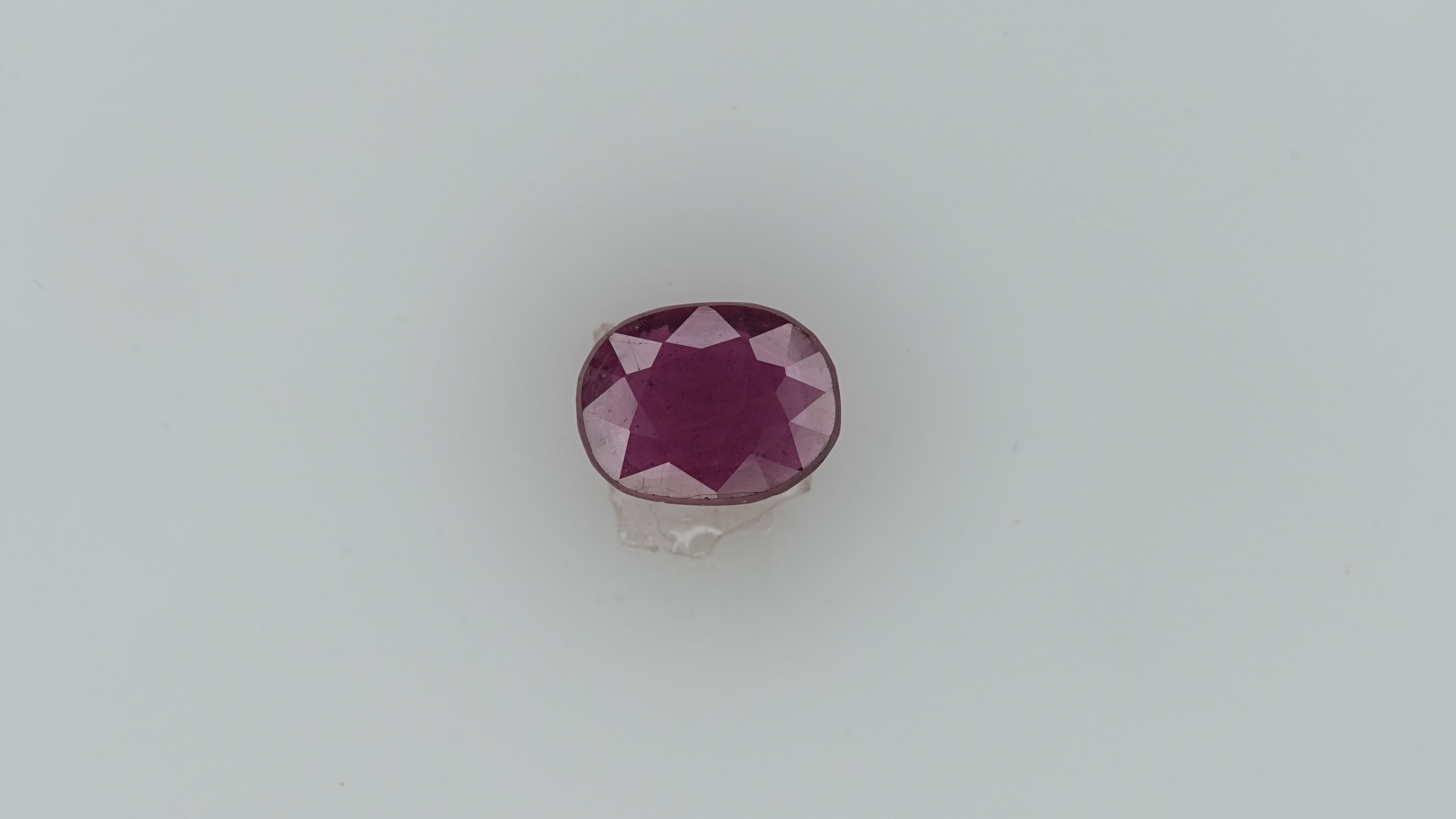 Ruby - 4.03 Carats  (4.433 Ratti)