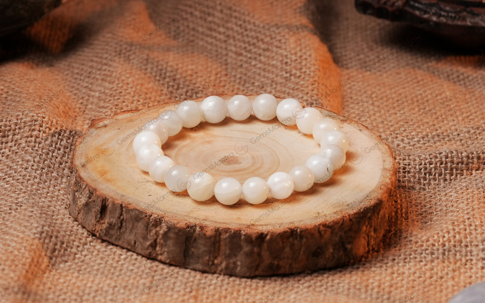 Chalcedony (Hakik) Bracelet