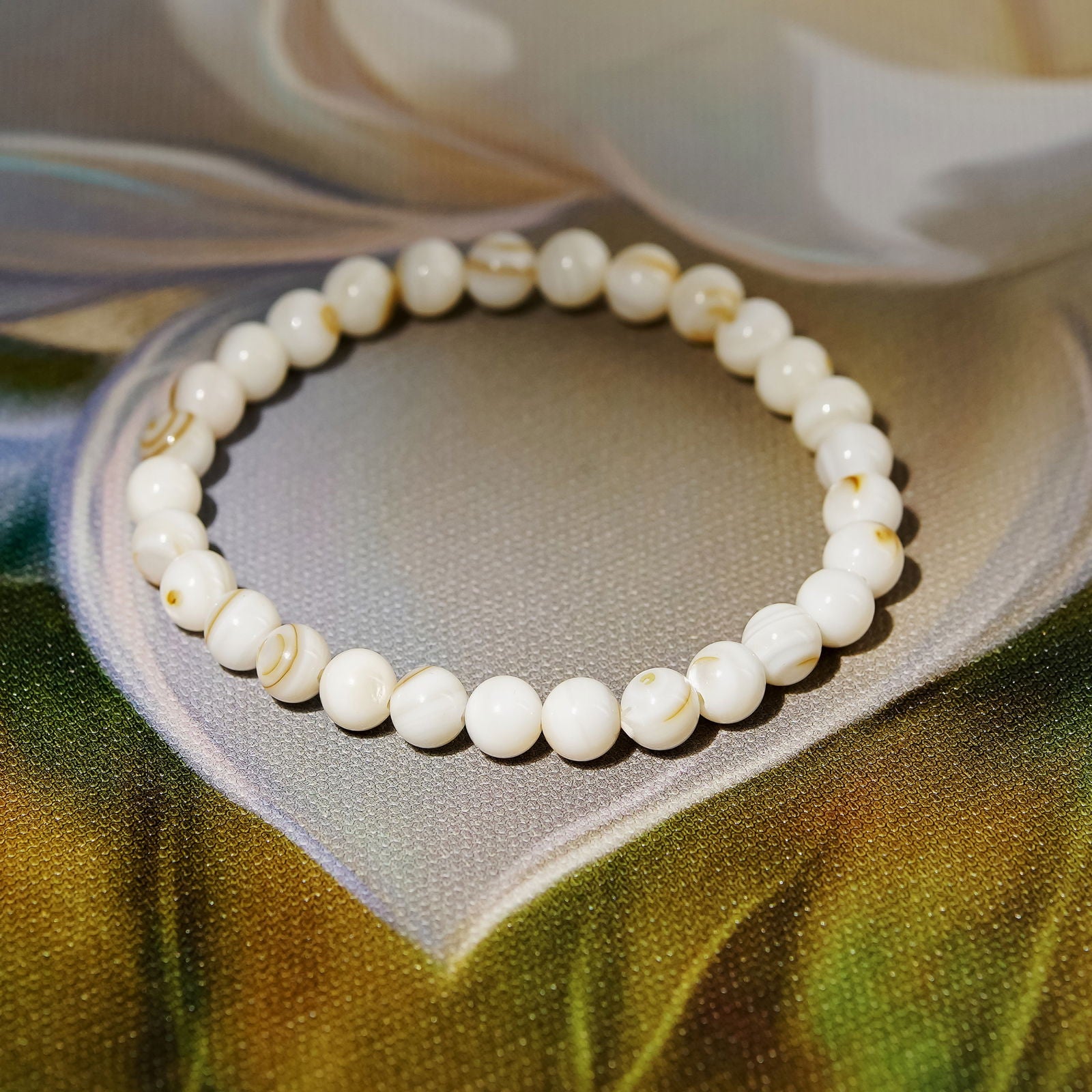 Mother of Pearl Bracelet - Gemsmantra