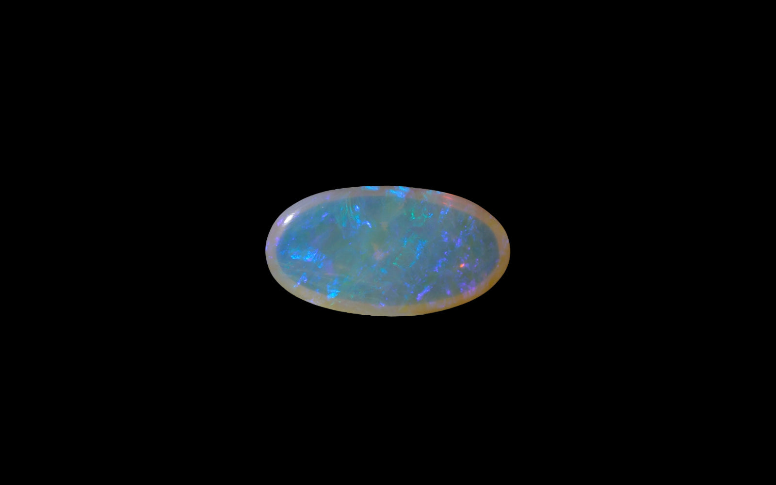 Opal - 6.9 Carats