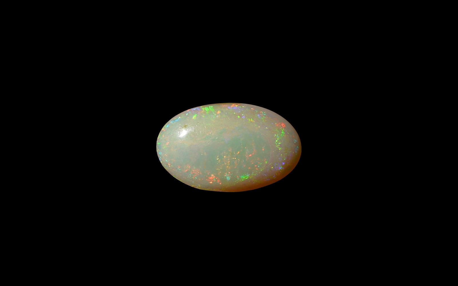 Opal - 4.88 Carats