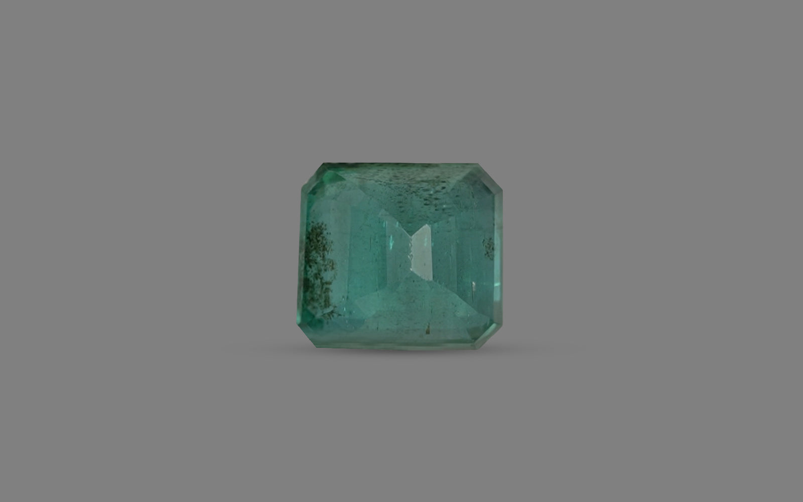 Emerald (Panna) - 4.9 Carats