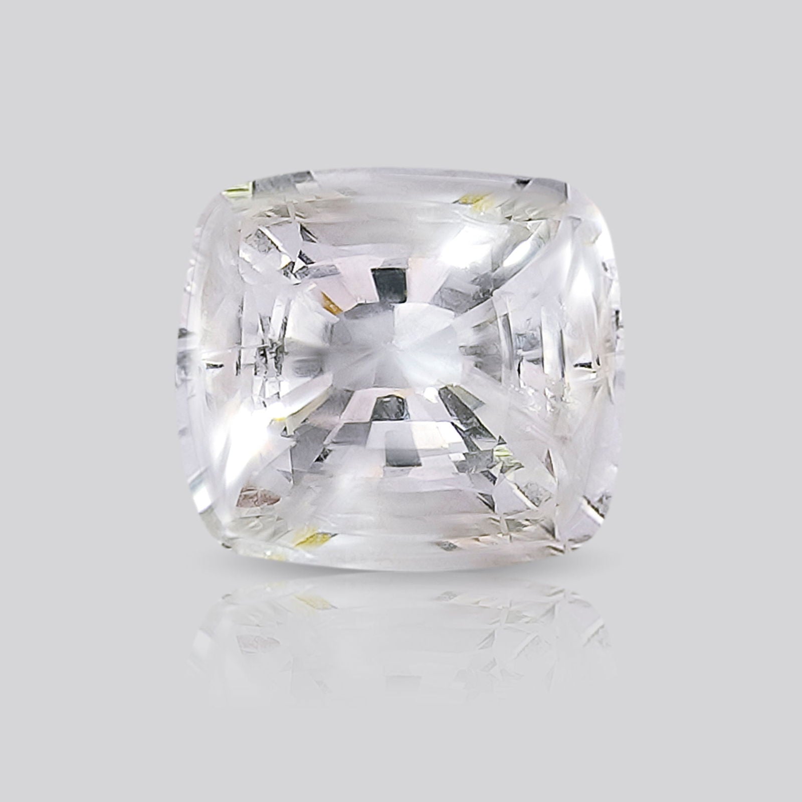 White Sapphire (6.01 ratti) - Gemsmantra