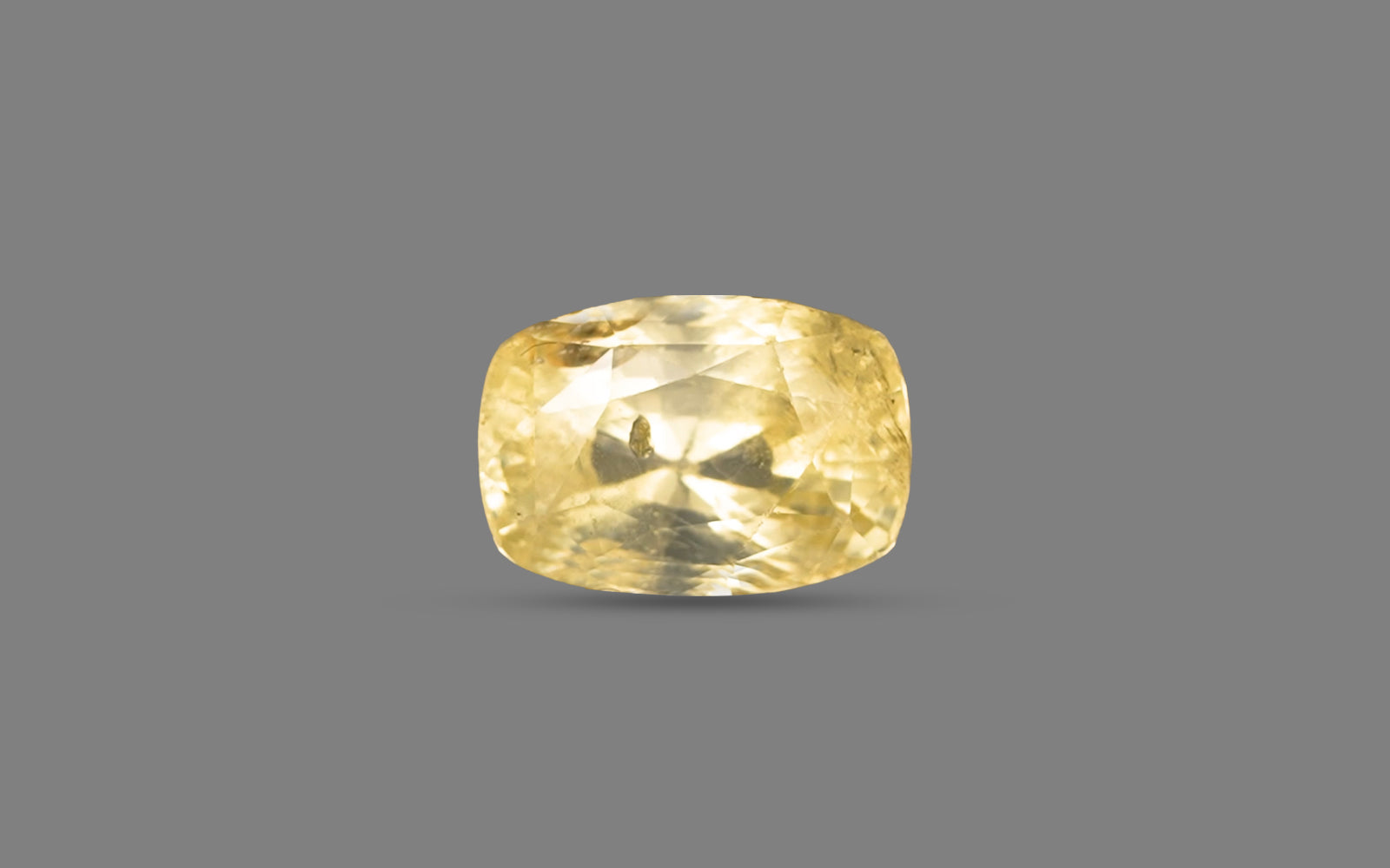Yellow Sapphire - 4.65 Carats