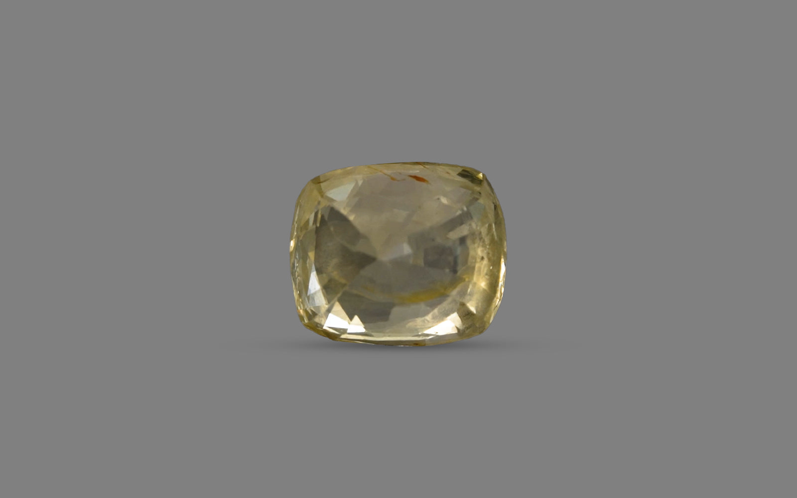 Yellow Sapphire - 6.91 Carats