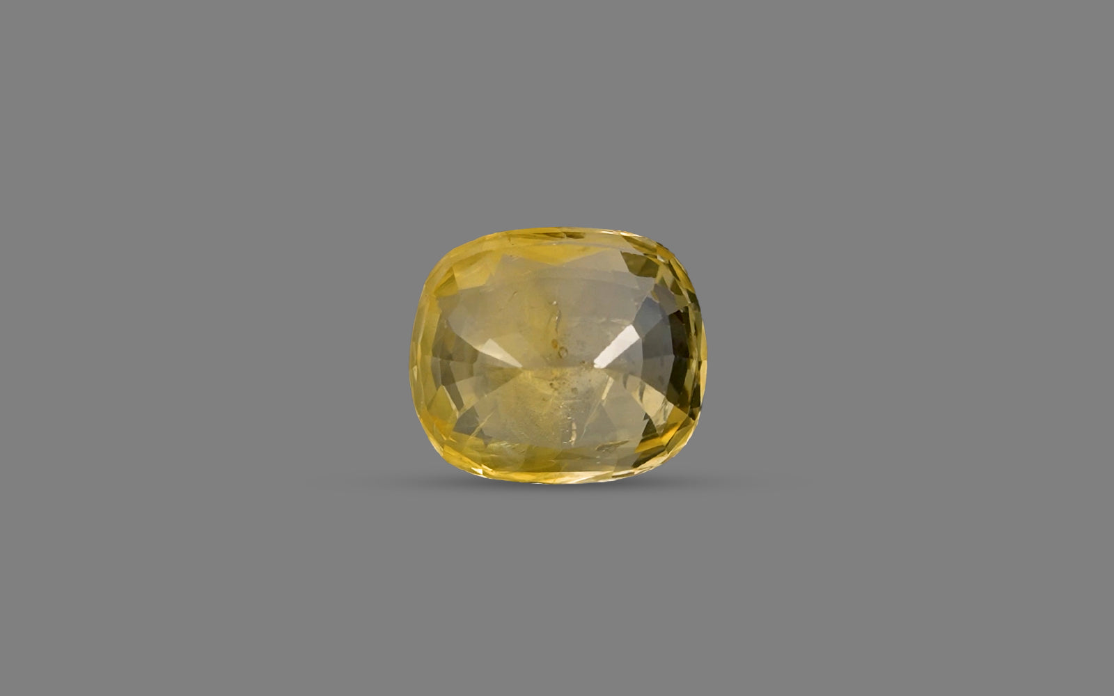 Yellow Sapphire - 6.37 Carats
