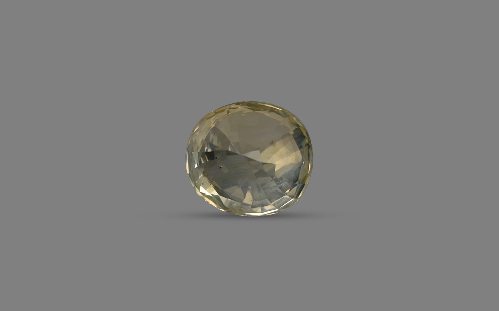 Yellow Sapphire - 5.64 Carats