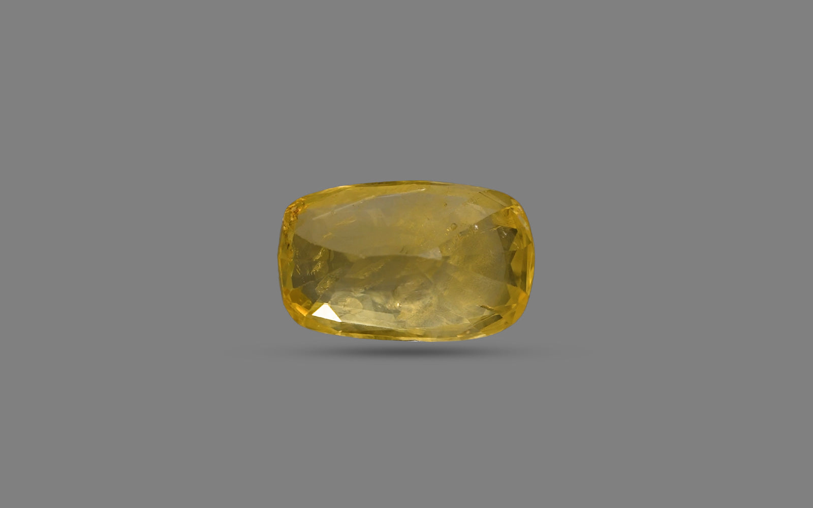 Yellow Sapphire - 7.86 Carats