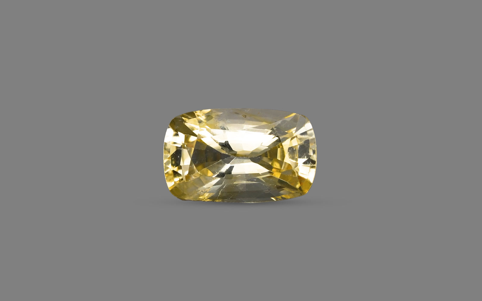 Yellow Sapphire - 4.84 Carats