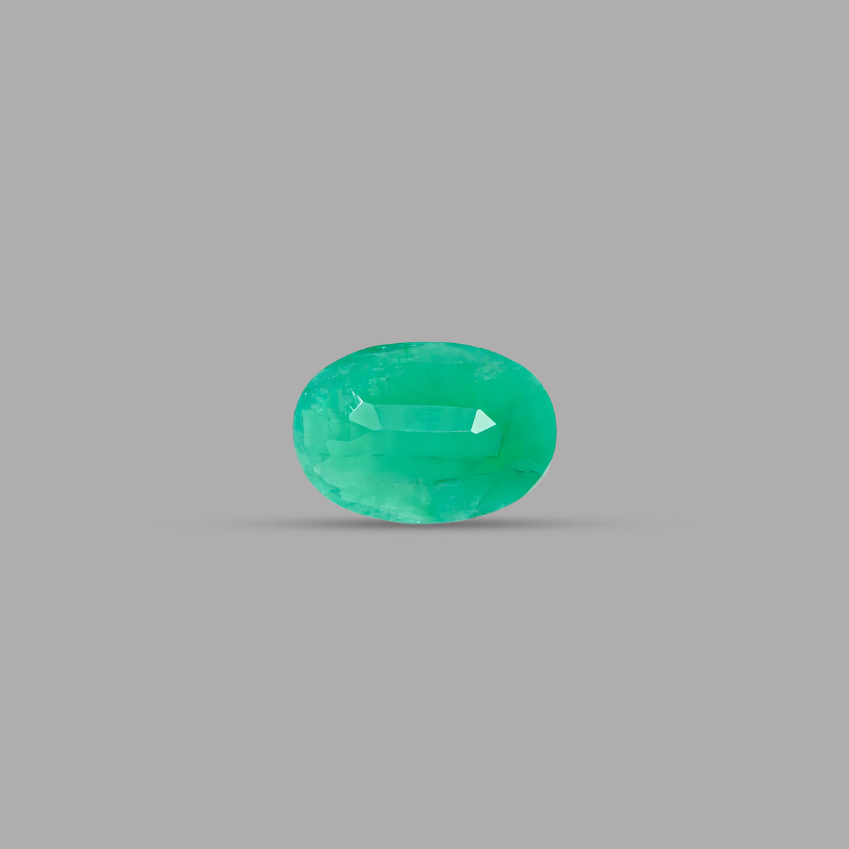 Emerald (Panna) – 5.3 Carat / 5.8 Ratti [GM09716]