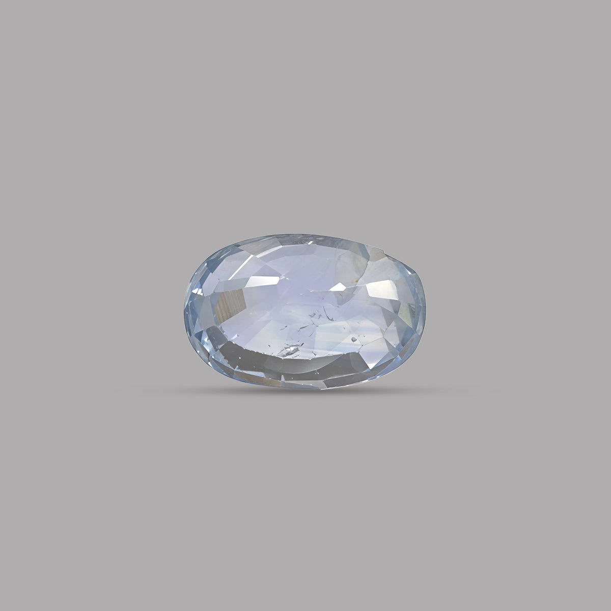 Blue Sapphire (Neelam) – 4.05 Carat / 4.5 Ratti [R031]