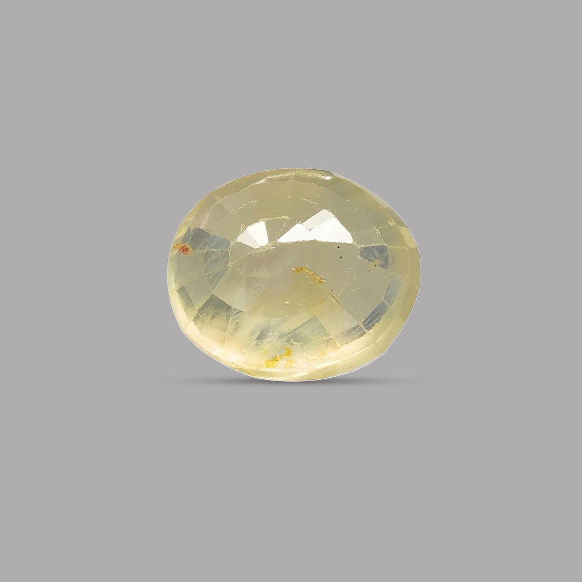 Yellow Sapphire (Pukhraj) – 4.55 Carat / 5 Ratti [GM08050]