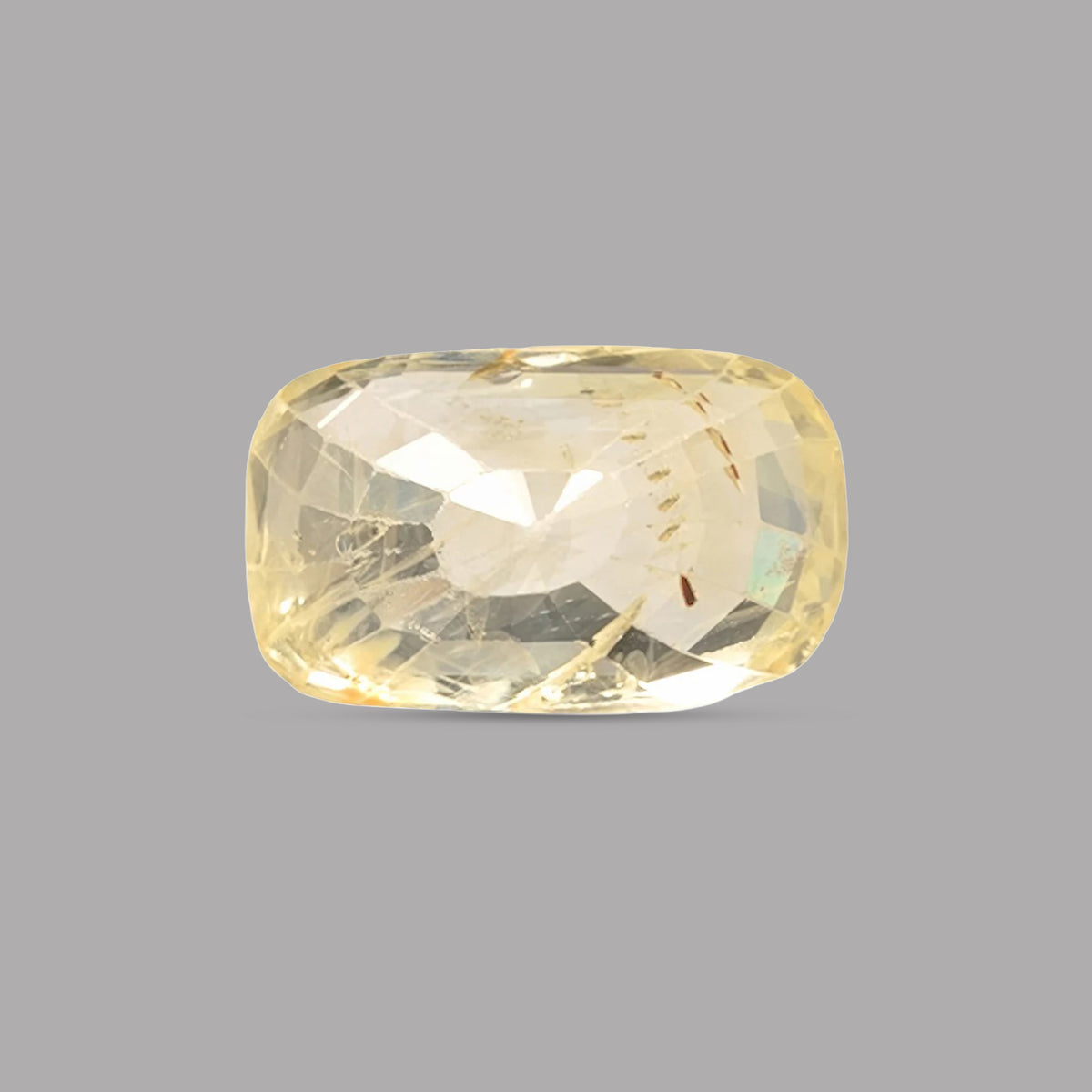 Yellow Sapphire (Pukhraj) – 4.62 Carat / 5.1 Ratti [GM08074]