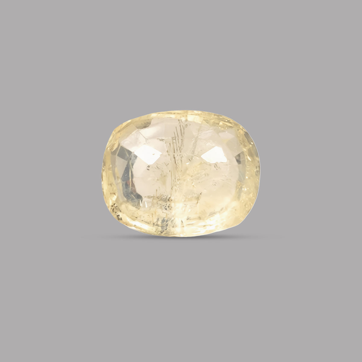 Yellow Sapphire (Pukhraj) – 4.70 Carat / 5.2 Ratti [GM08072]