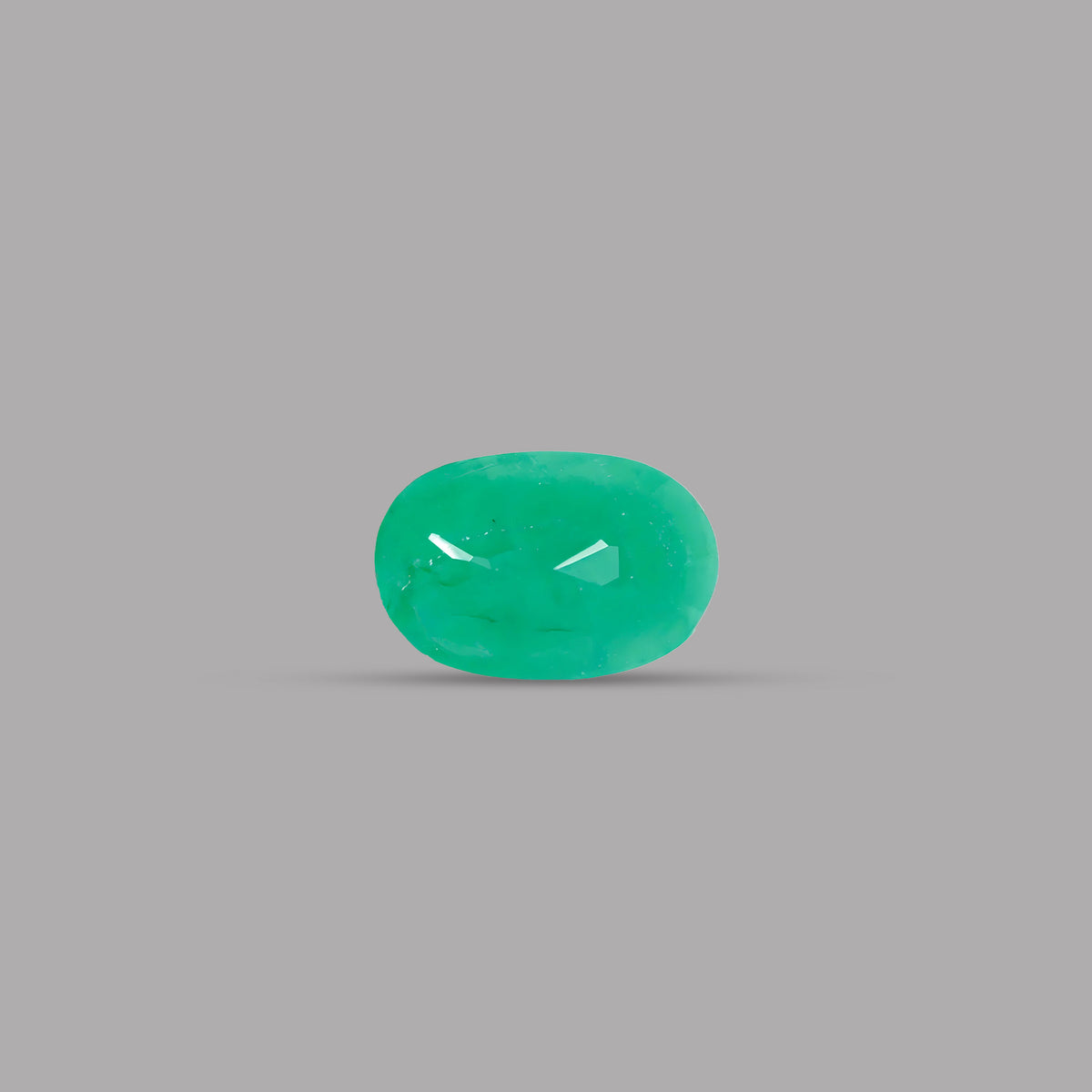 Emerald (Panna) – 5.24 Carat / 5.8 Ratti [GM09719]