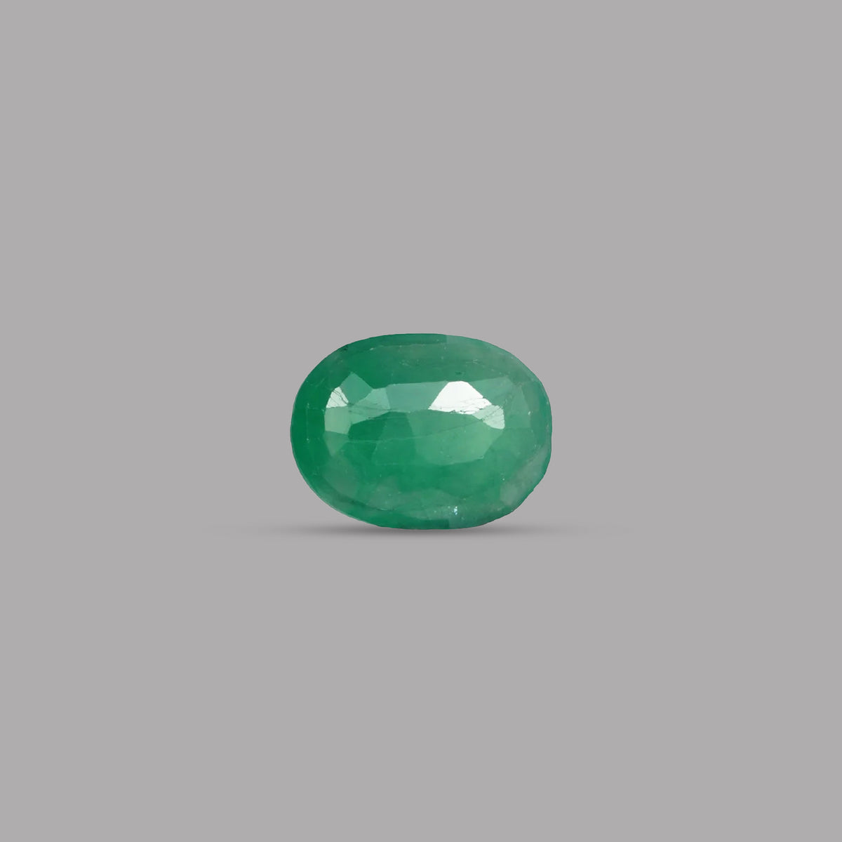 Emerald (Panna) – 5.1 Carat / 5.6 Ratti [GM09604]
