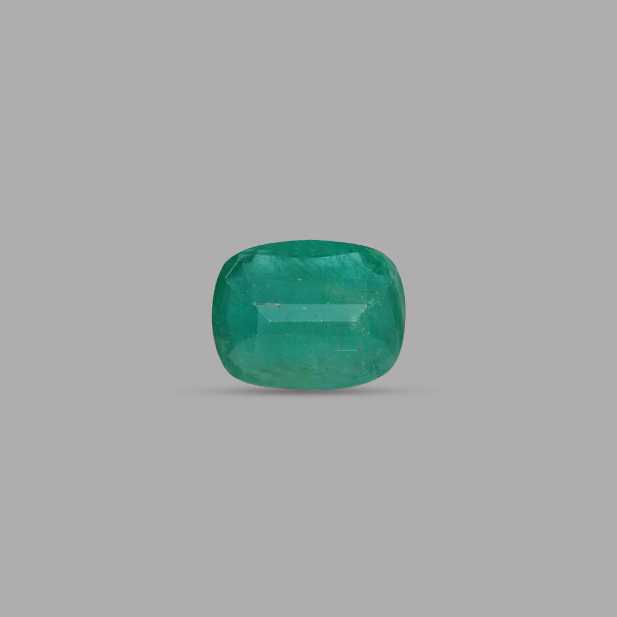 Emerald (Panna) – 8.26 Carat / 9.1 Ratti [GM09848]